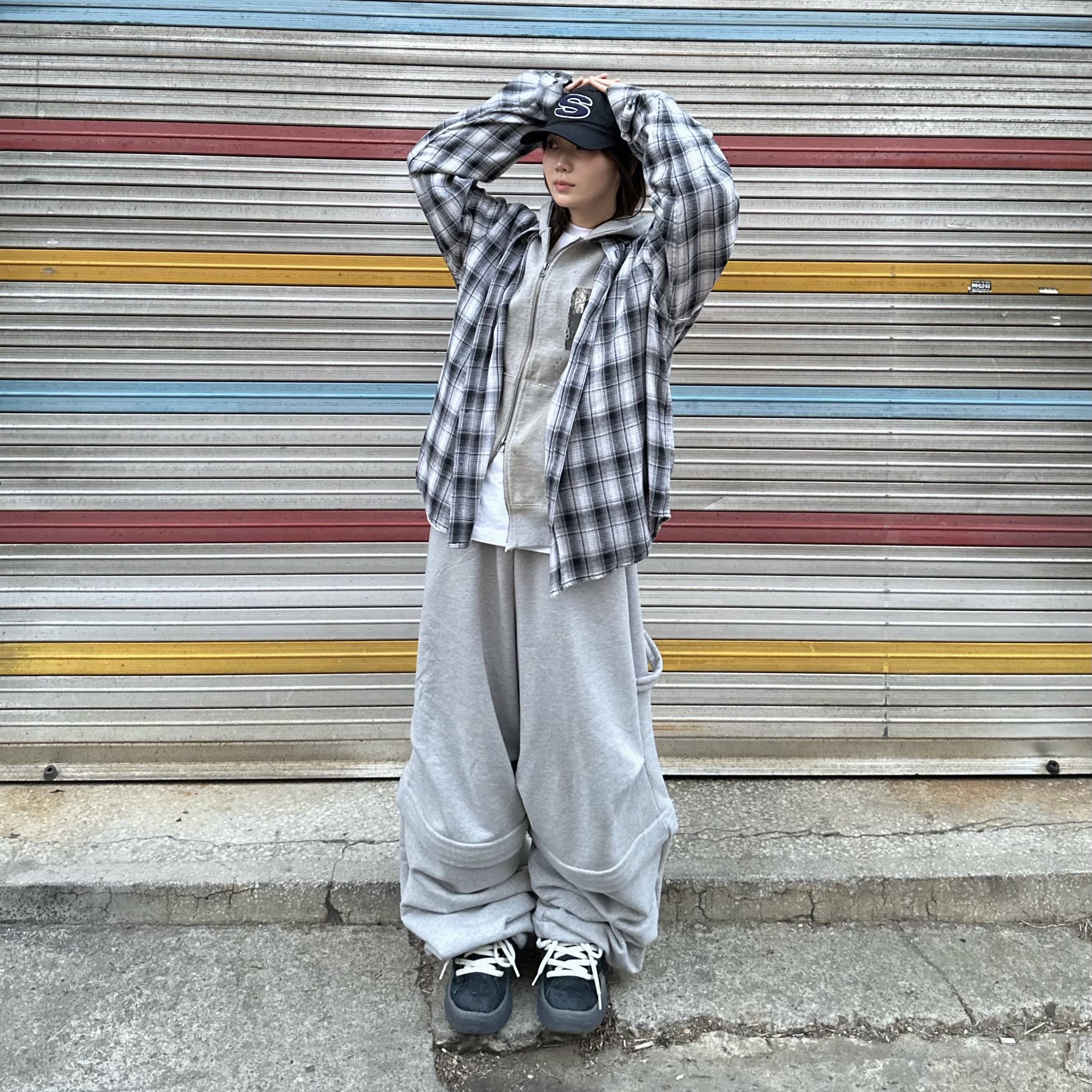 Undermycar Mu.75 Anti Fxxking Logo Play Basic Long Sleeve Flannel Shirts Burgundy Black, Stussy Chenille S Low Pro Cap Black 착용 스타일 - 5