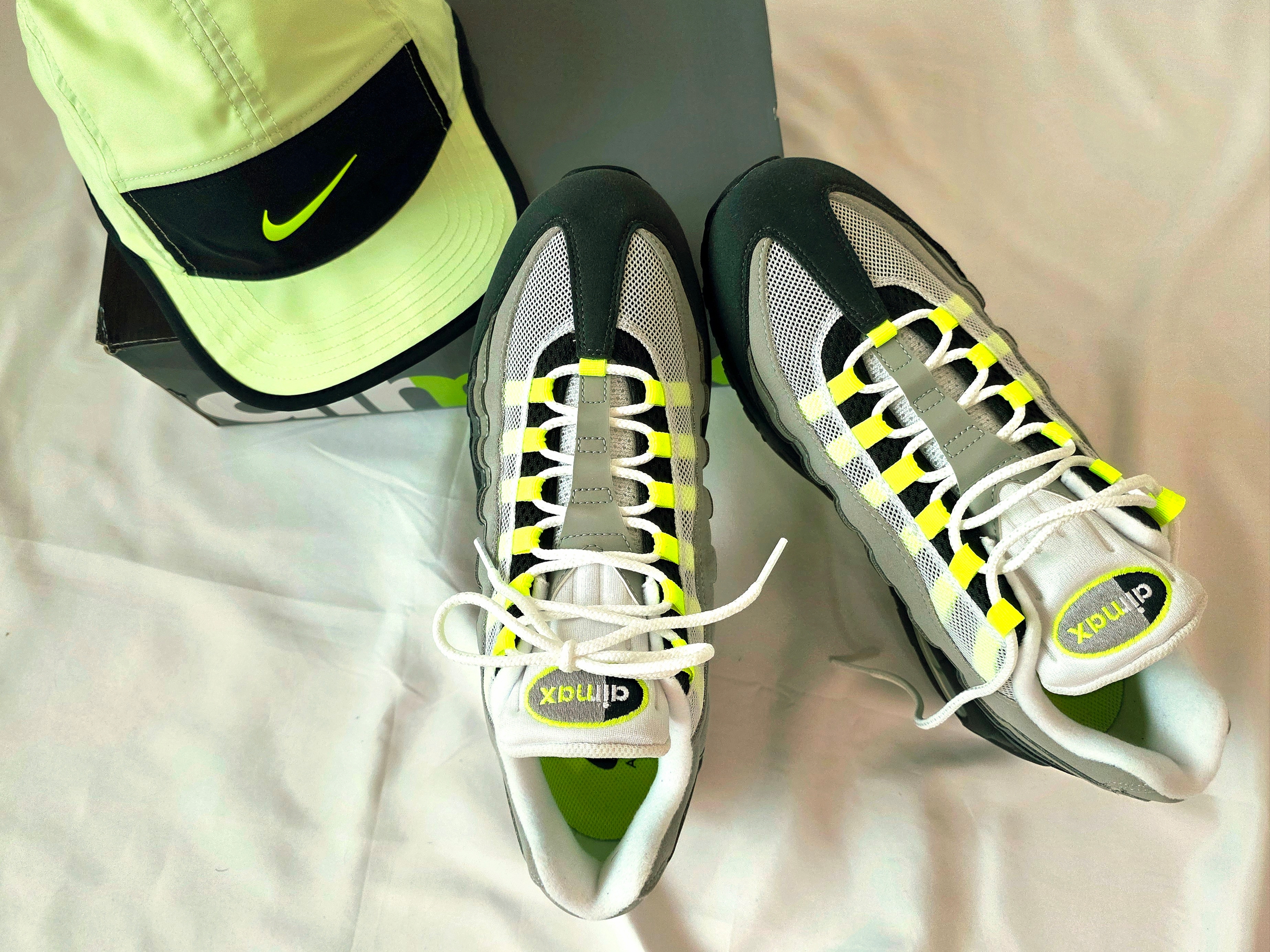 Nike Air Max 95 OG Neon 착용 스타일 - 4