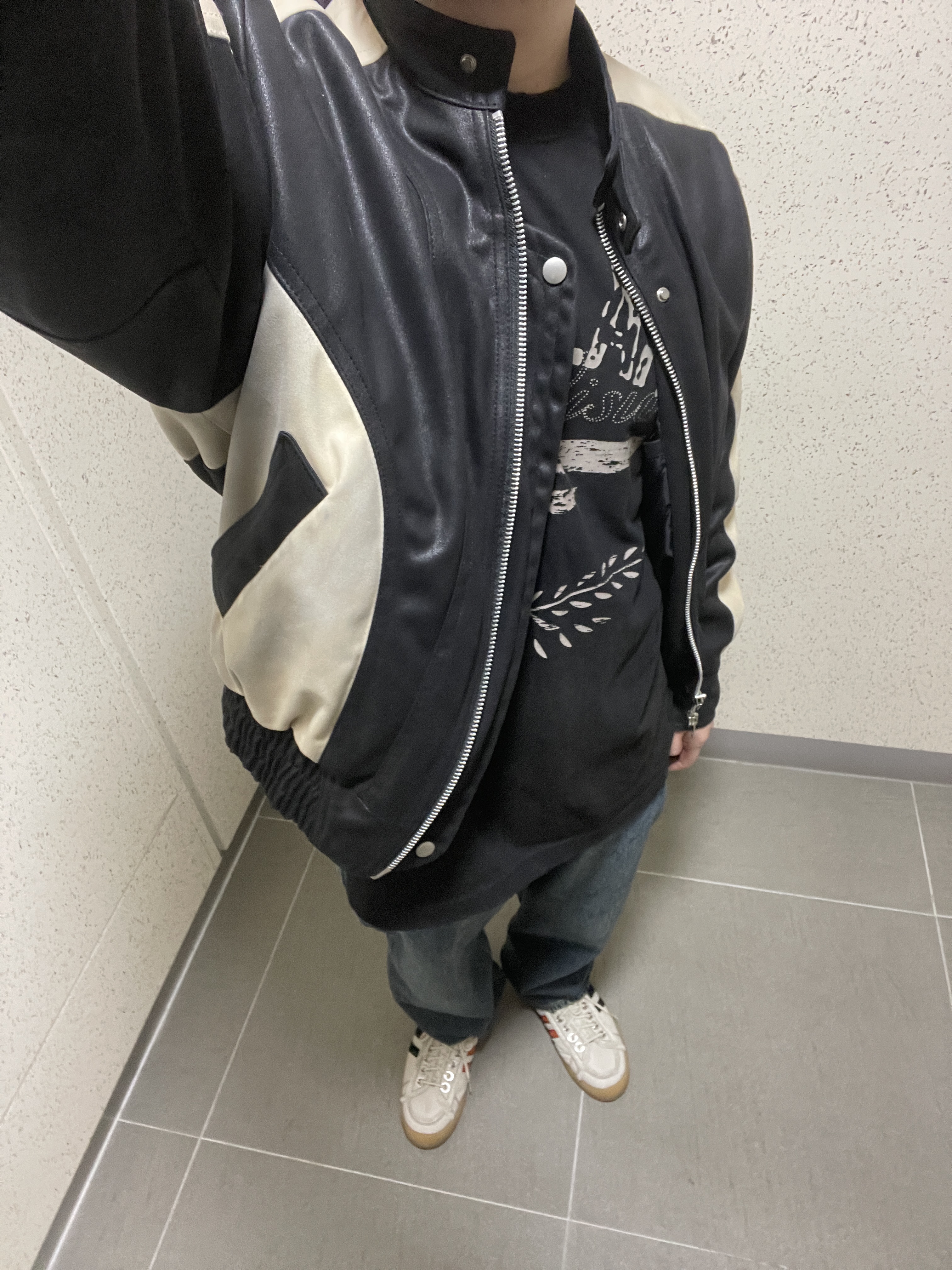 Adidas x Song for the Mute Campus 80s Bliss Core Black 착용 스타일 - 2