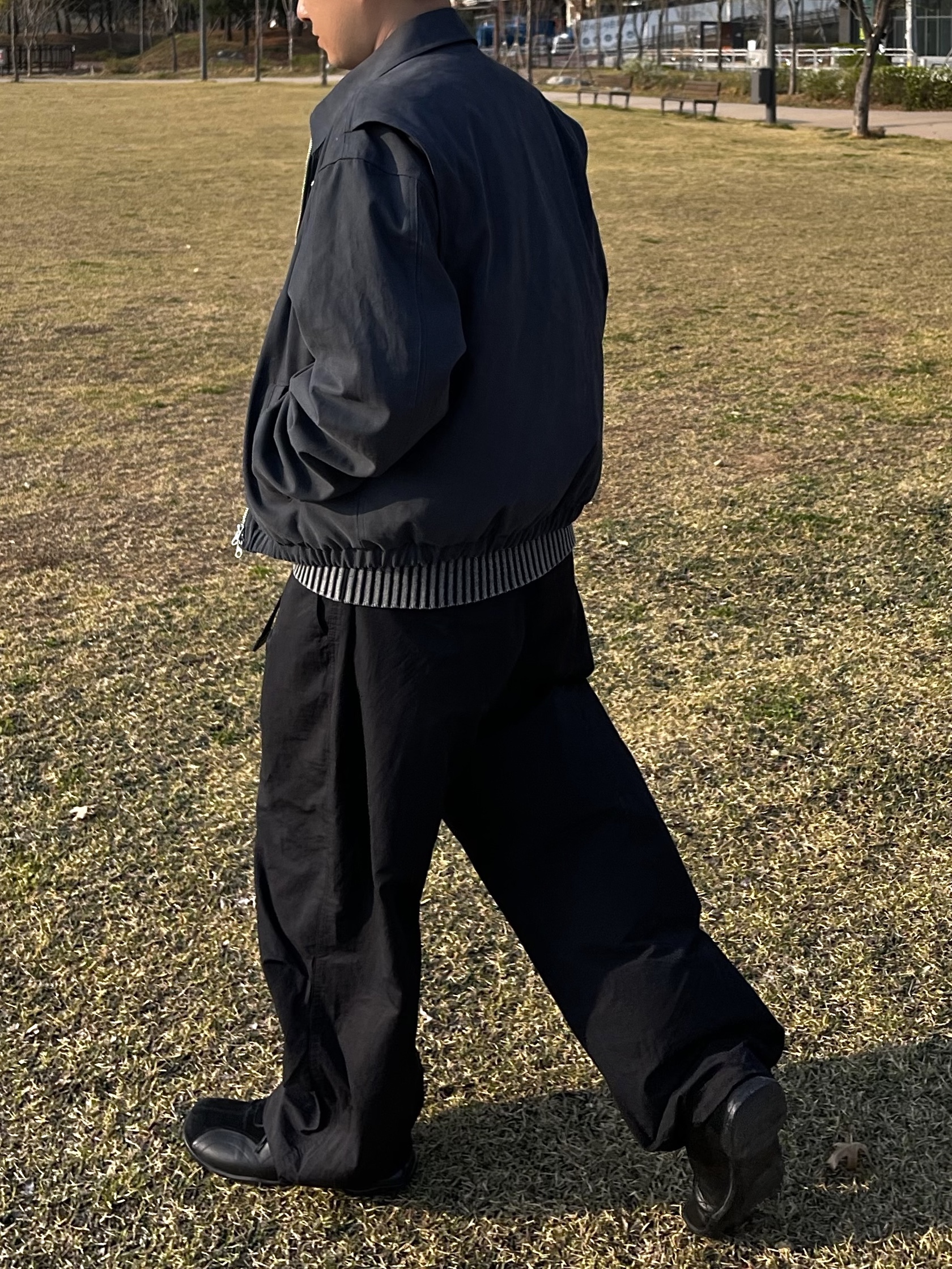 noun Zipper Jacket Charcoal, noun Washed Crewneck Knit Charcoal 착용 스타일 - 2