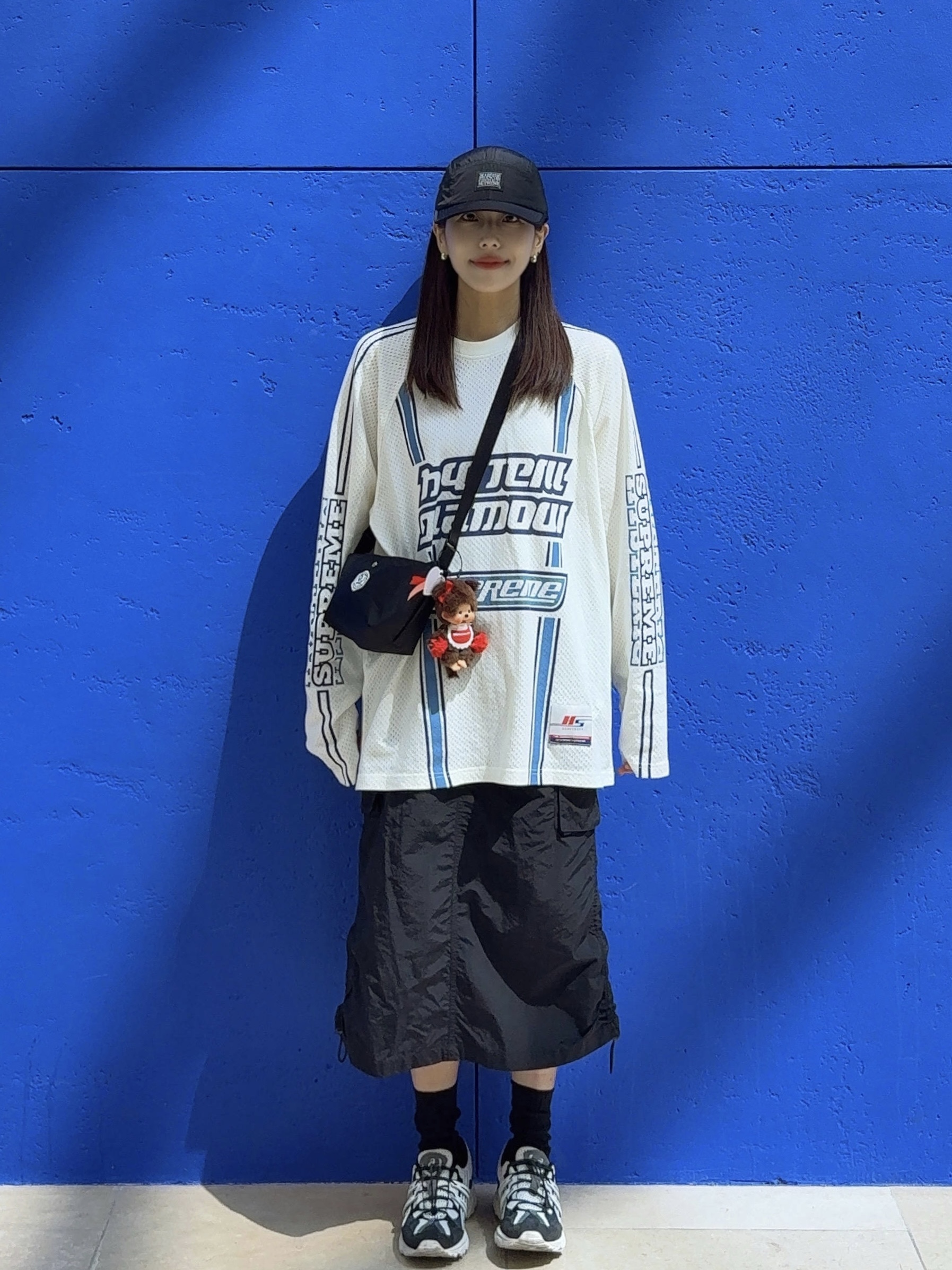 슈프림 x 마리떼 프랑소와 저버 스포츠 캠프 캡 블랙 - 25SS, 슈프림 x 히스테릭 글래머 메쉬 롱슬리브 탑 화이트 - 24FW 착용 스타일 - 1
