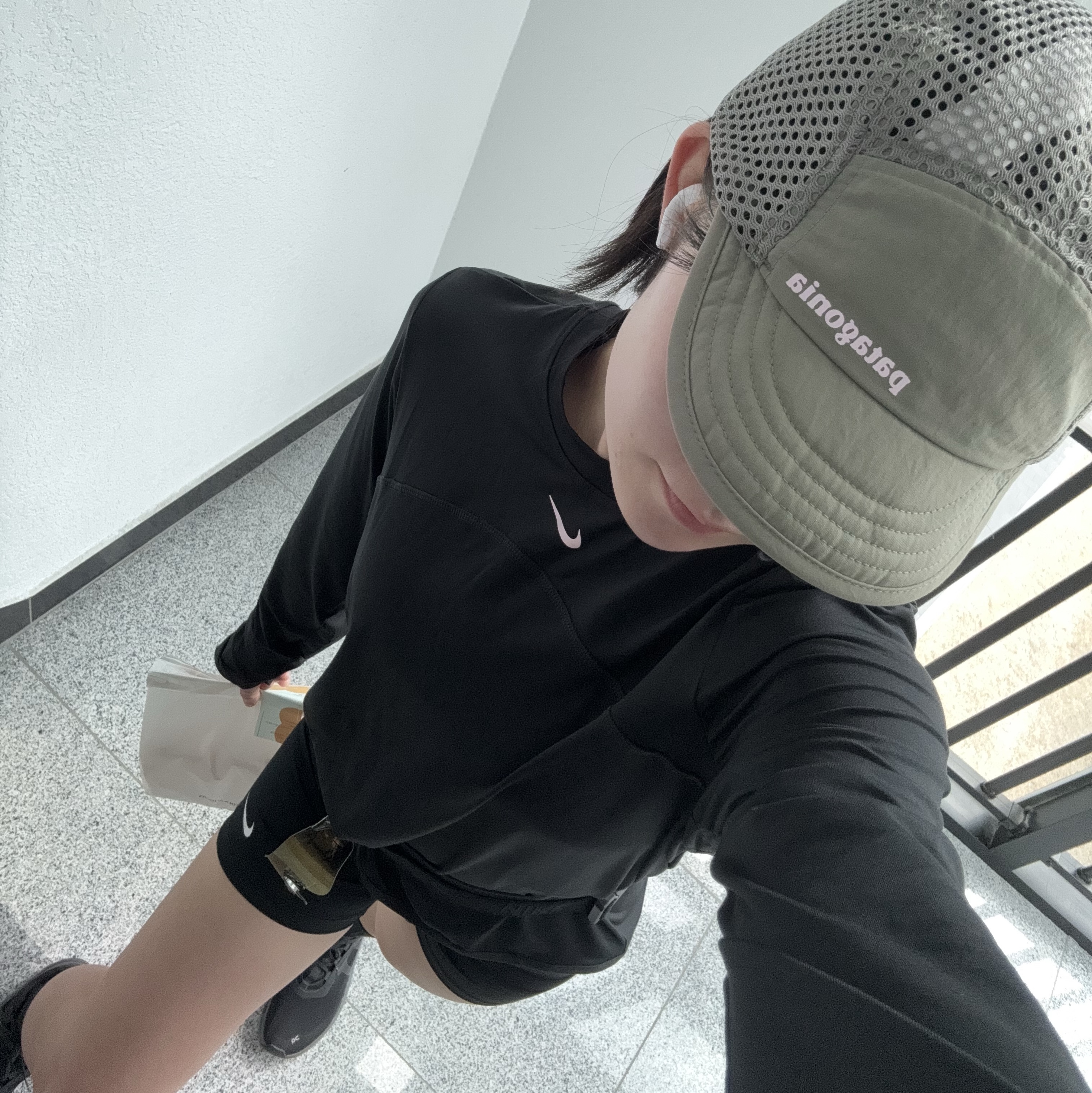 Patagonia Duckbill Cap River Rock Green, Patagonia Duckbill Cap Black 착용 스타일 - 1