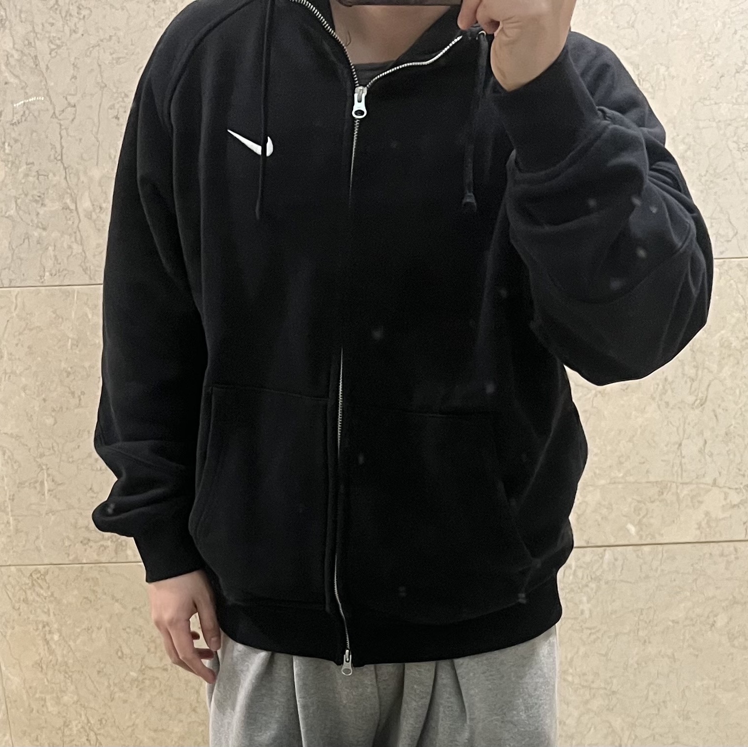 Supreme x Nike Zip Up Hooded Sweatshirt Black - 25SS 착용 스타일