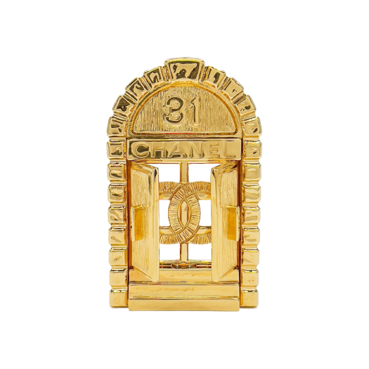 IT9W9FADT38N Chanel 22A 31 Door Brooch