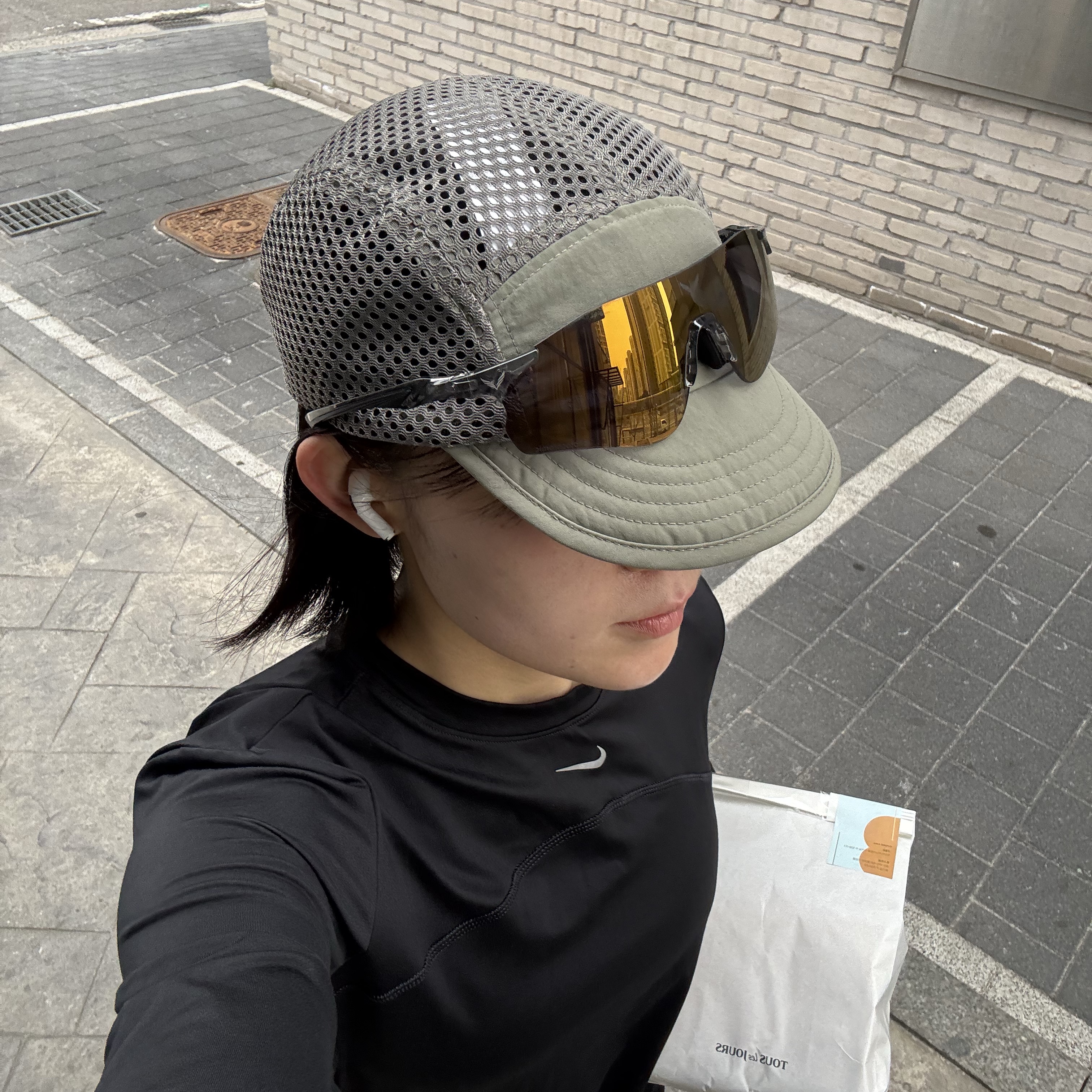 Patagonia Duckbill Cap River Rock Green, Patagonia Duckbill Cap Black 착용 스타일 - 2
