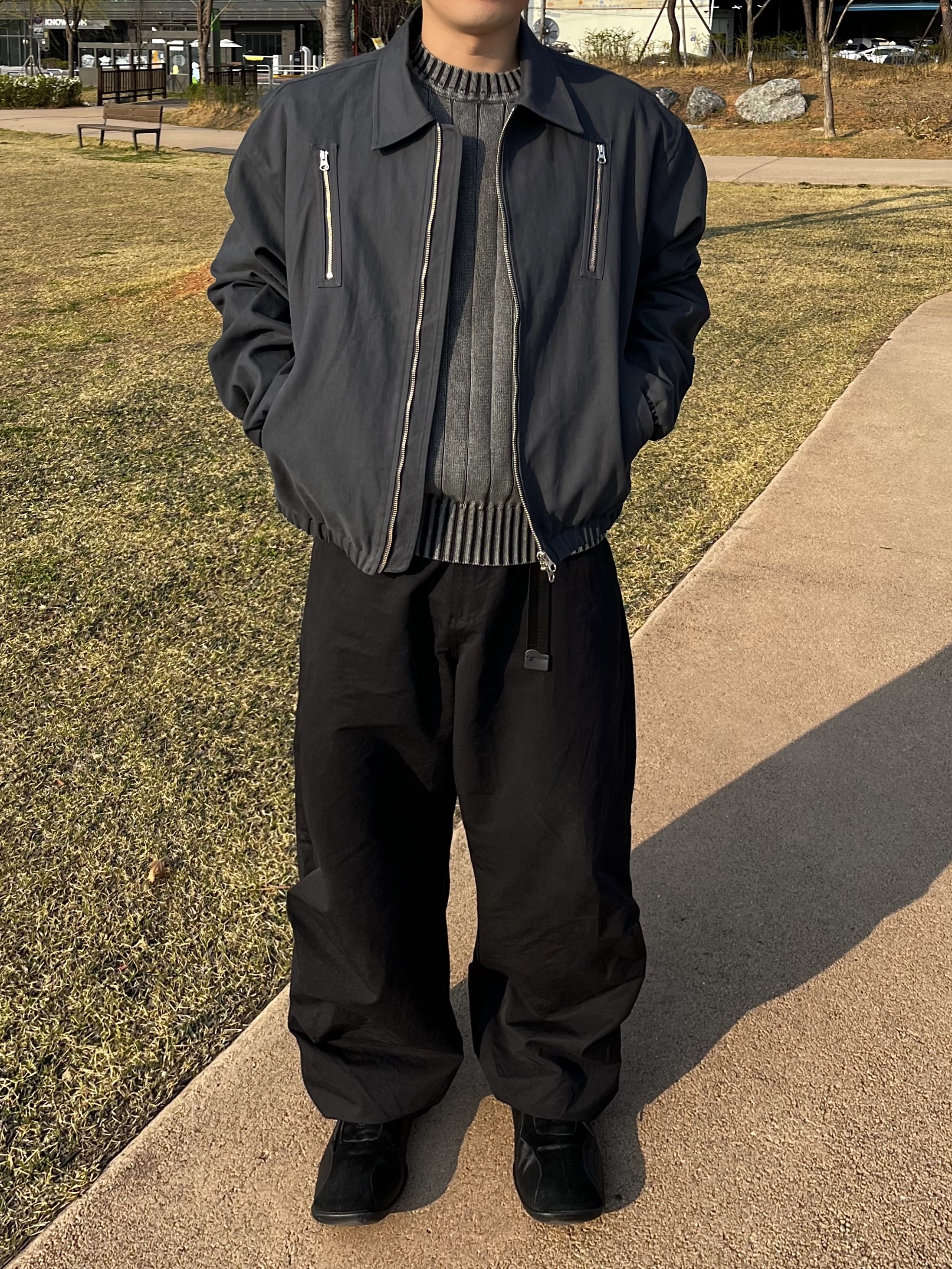 noun Zipper Jacket Charcoal, noun Washed Crewneck Knit Charcoal 착용 스타일 - 1