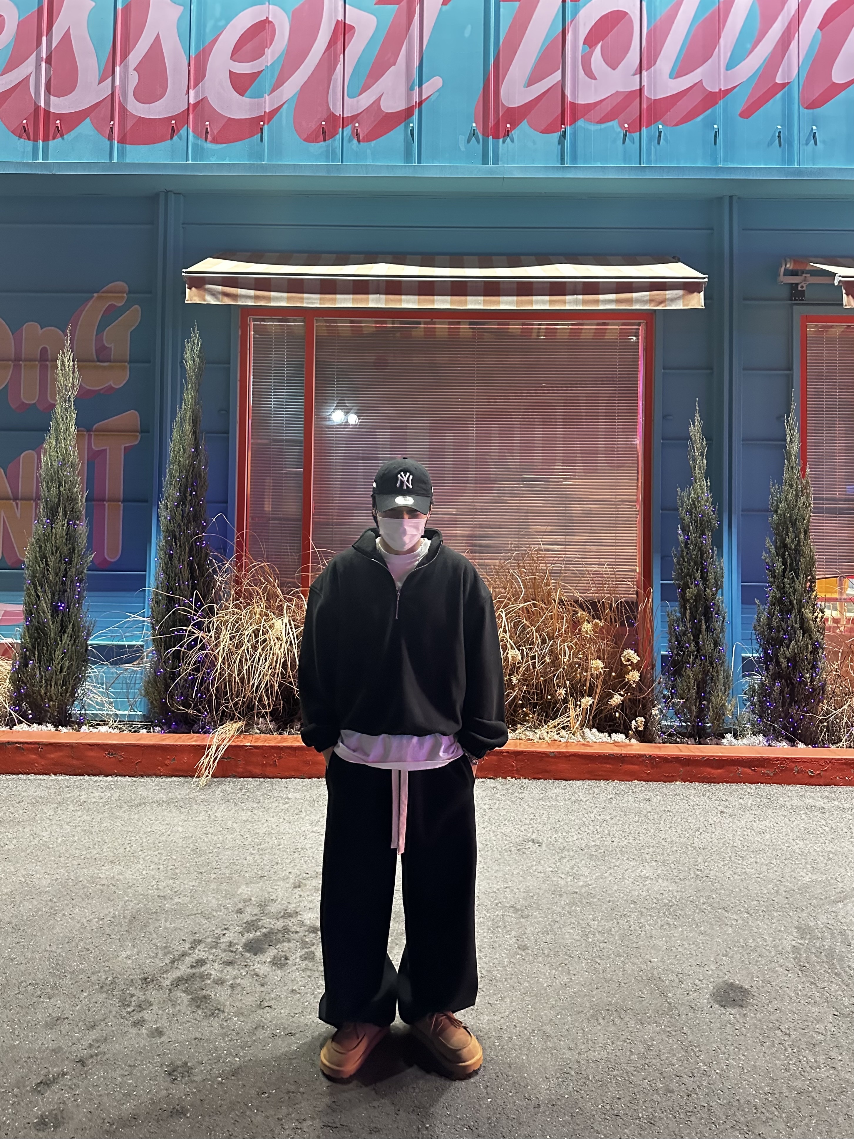 [예약 배송] 논노드 하프 집 플리스 블랙, 뉴에라 x 모마 뉴욕 양키즈 캡 블랙 착용 스타일 - 5