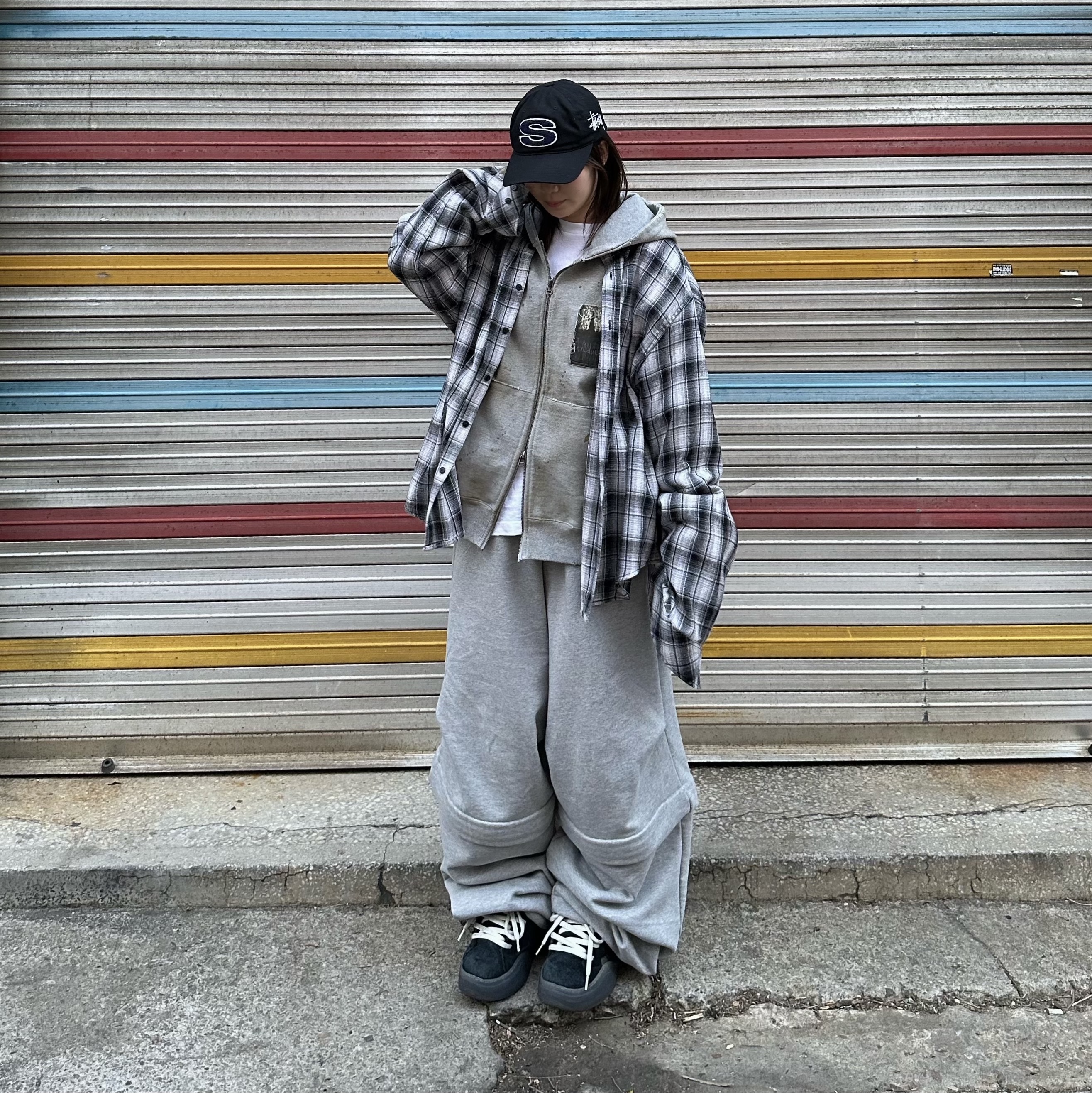 Undermycar Mu.75 Anti Fxxking Logo Play Basic Long Sleeve Flannel Shirts Burgundy Black, Stussy Chenille S Low Pro Cap Black 착용 스타일 - 7