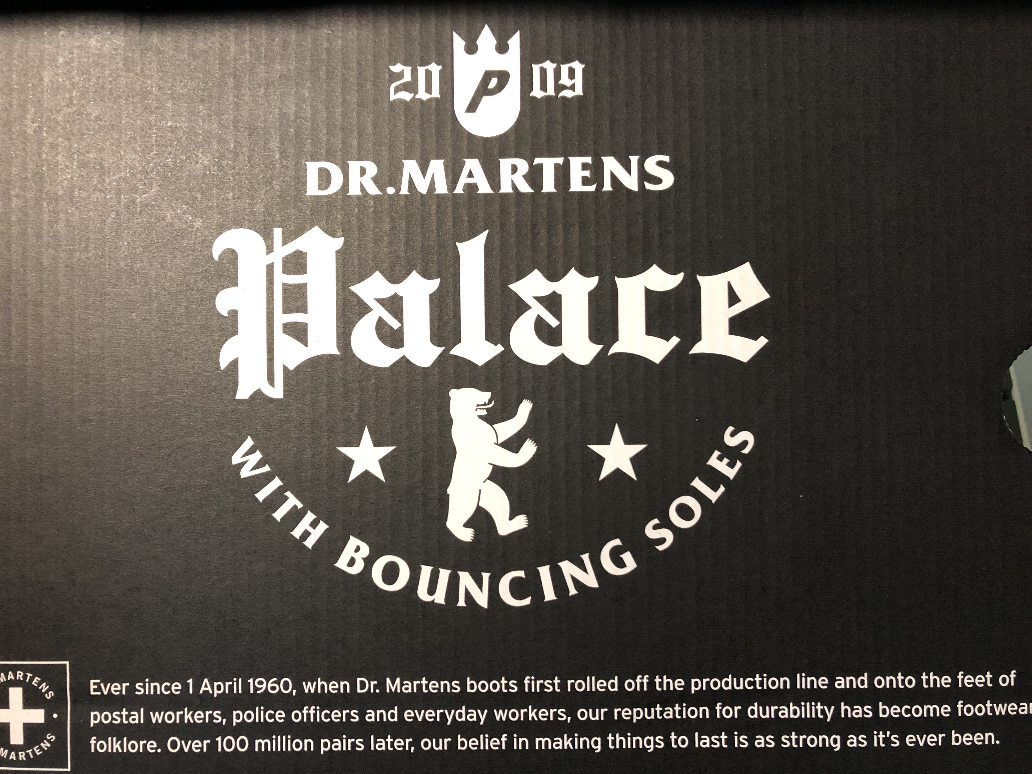 Dr. Martens x Palace 1461 Camo 착용 스타일 - 3