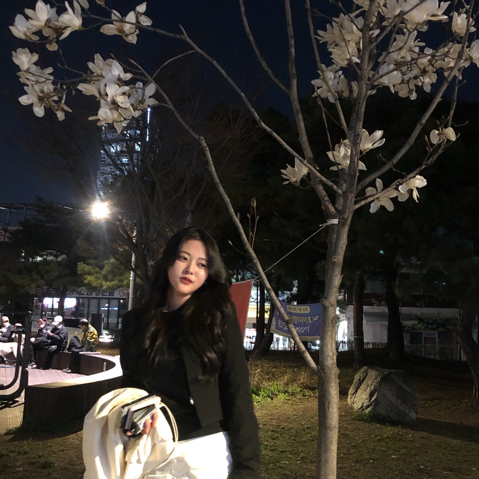 (W) Mischief Uniform Zip Up Jacket Black, [예약 배송][KREAM 단독] Safarispot Women 1/2 Basic Safari LS T-Shirt Black 착용 스타일 - 2