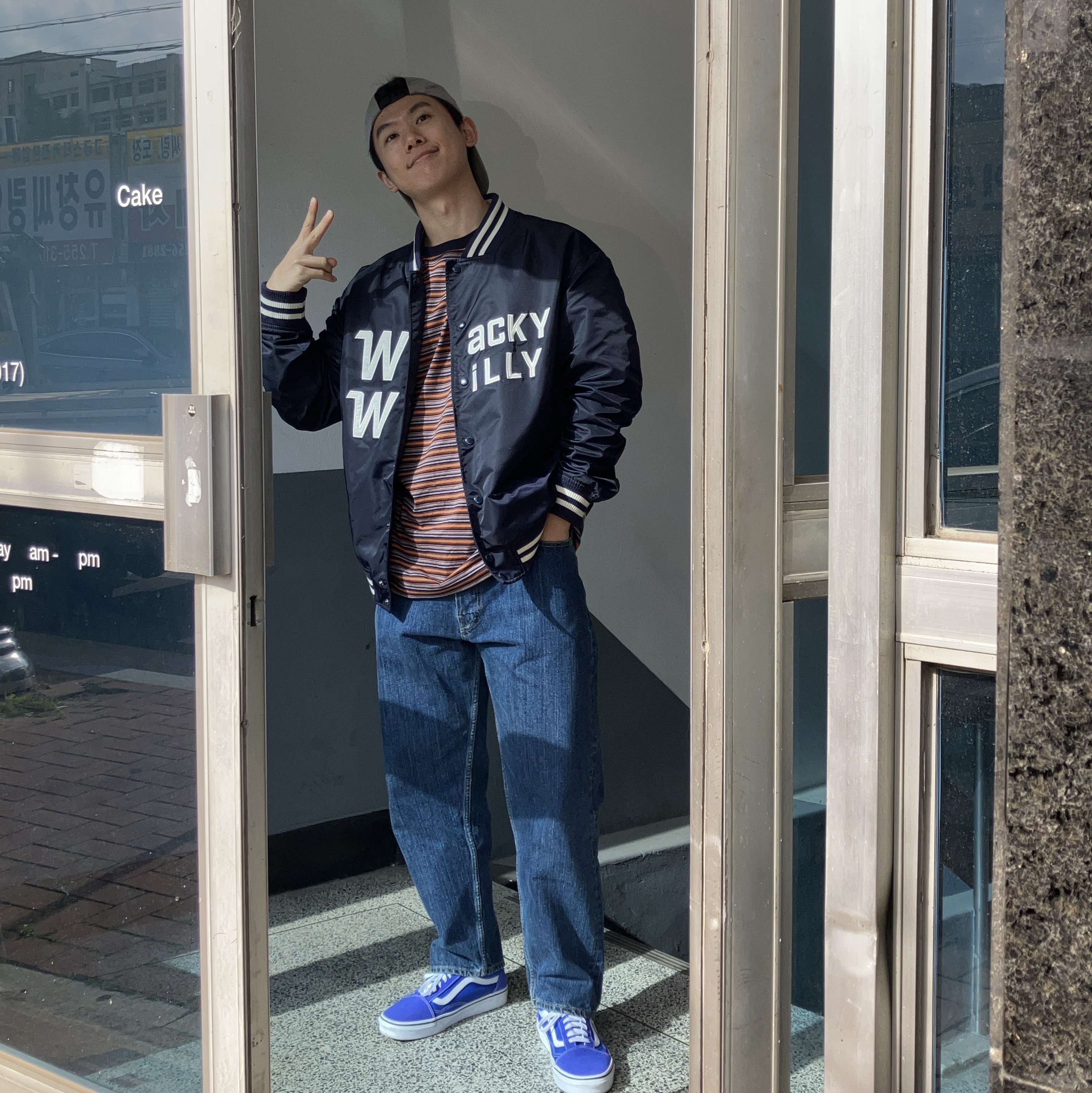 Vans Old Skool Color Theory Dazzling Blue 착용 스타일 - 1
