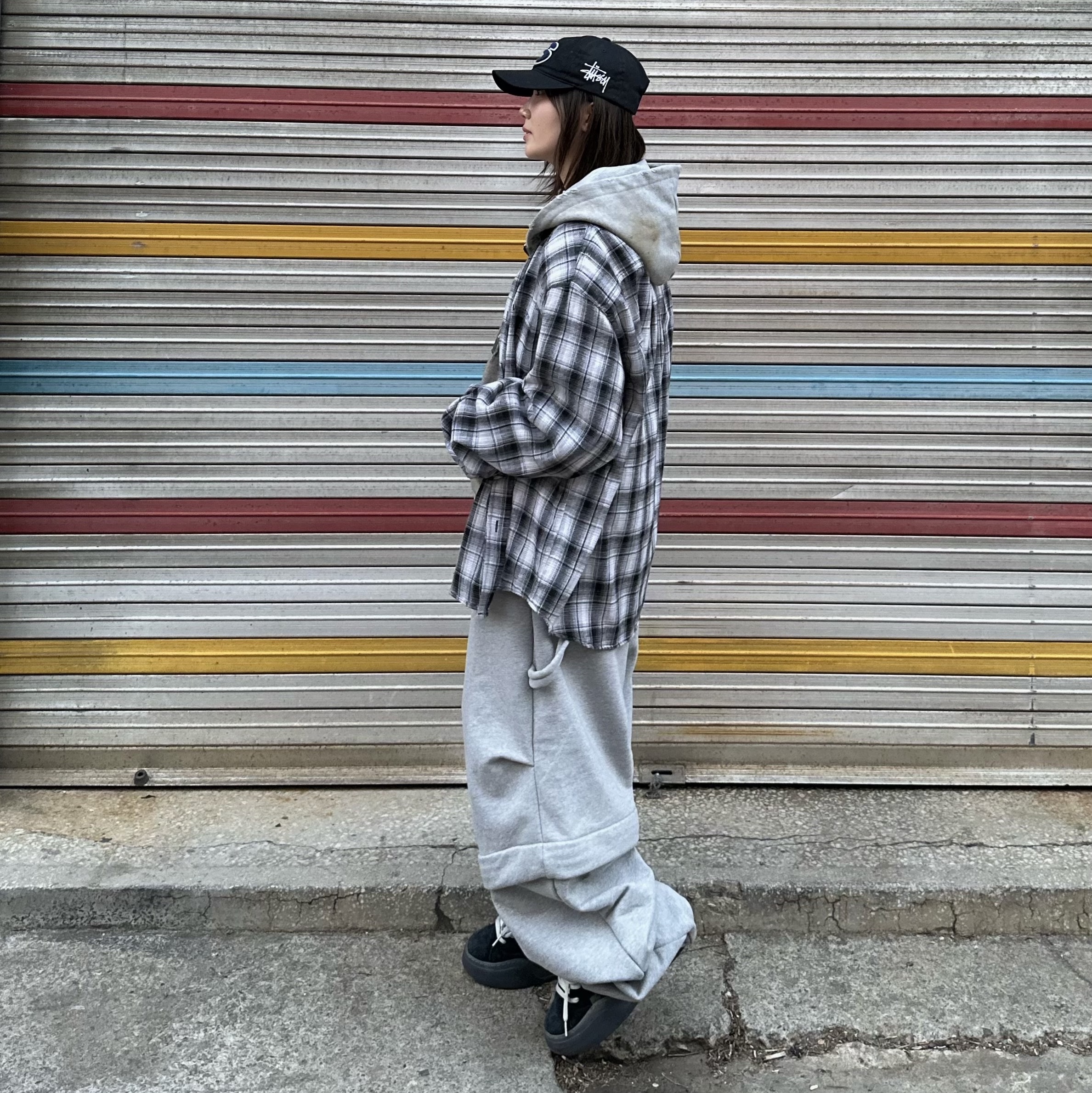 Undermycar Mu.75 Anti Fxxking Logo Play Basic Long Sleeve Flannel Shirts Burgundy Black, Stussy Chenille S Low Pro Cap Black 착용 스타일 - 2