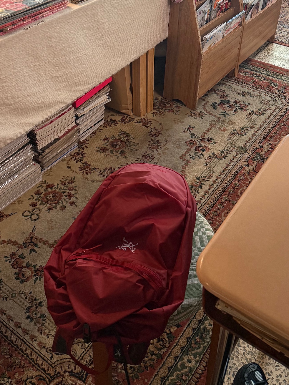 Arc'teryx Heliad 10 Backpack Bordeaux 착용 스타일