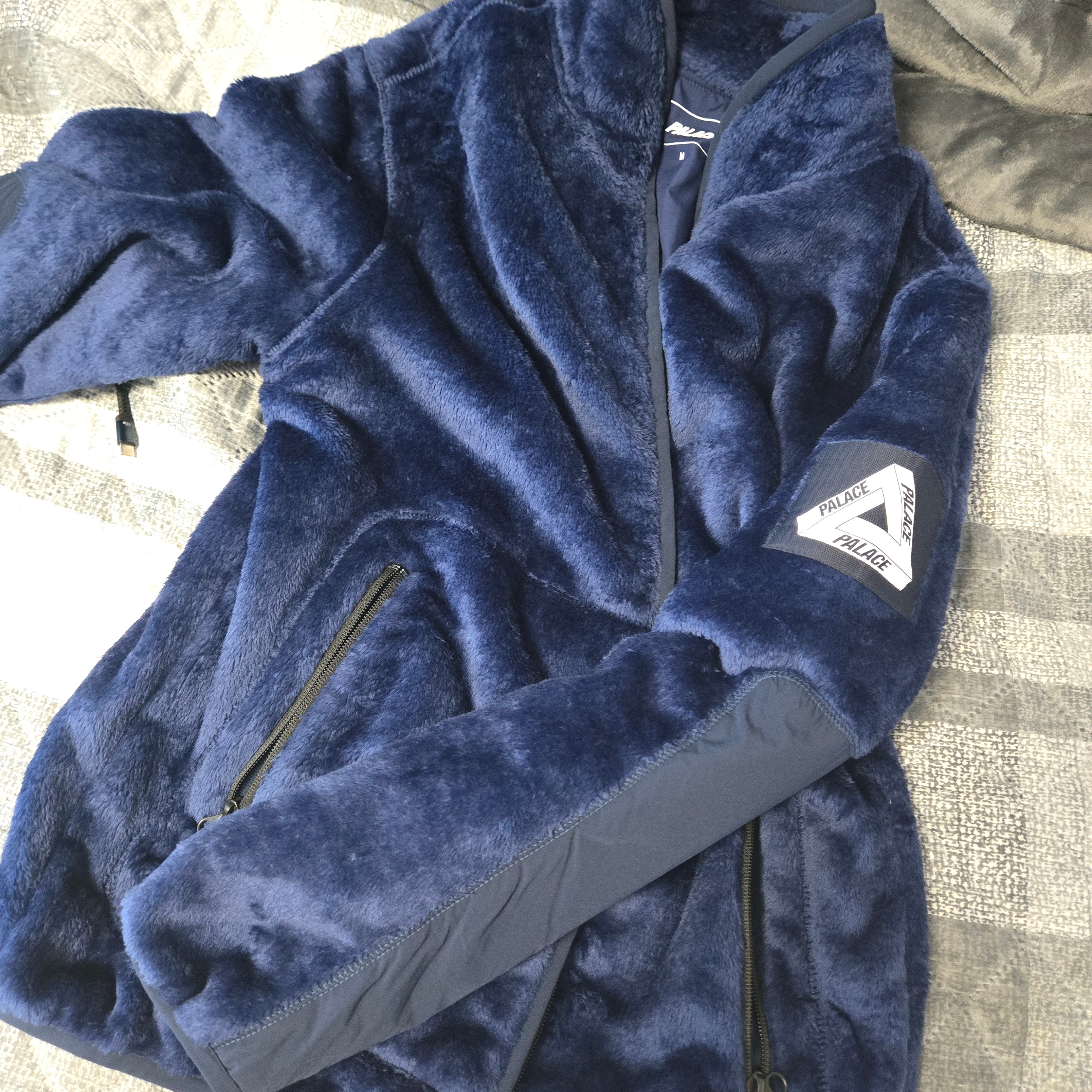 Palace Tech Fleece Funnel Navy - 23FW 착용 스타일