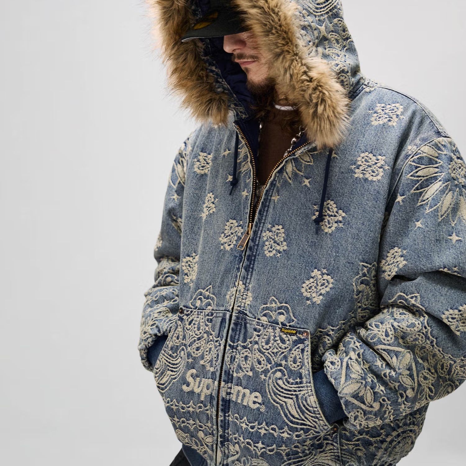 Supreme Bandana Jacquard Denim Hooded Work Jacket Blue - 25SS 착용 스타일