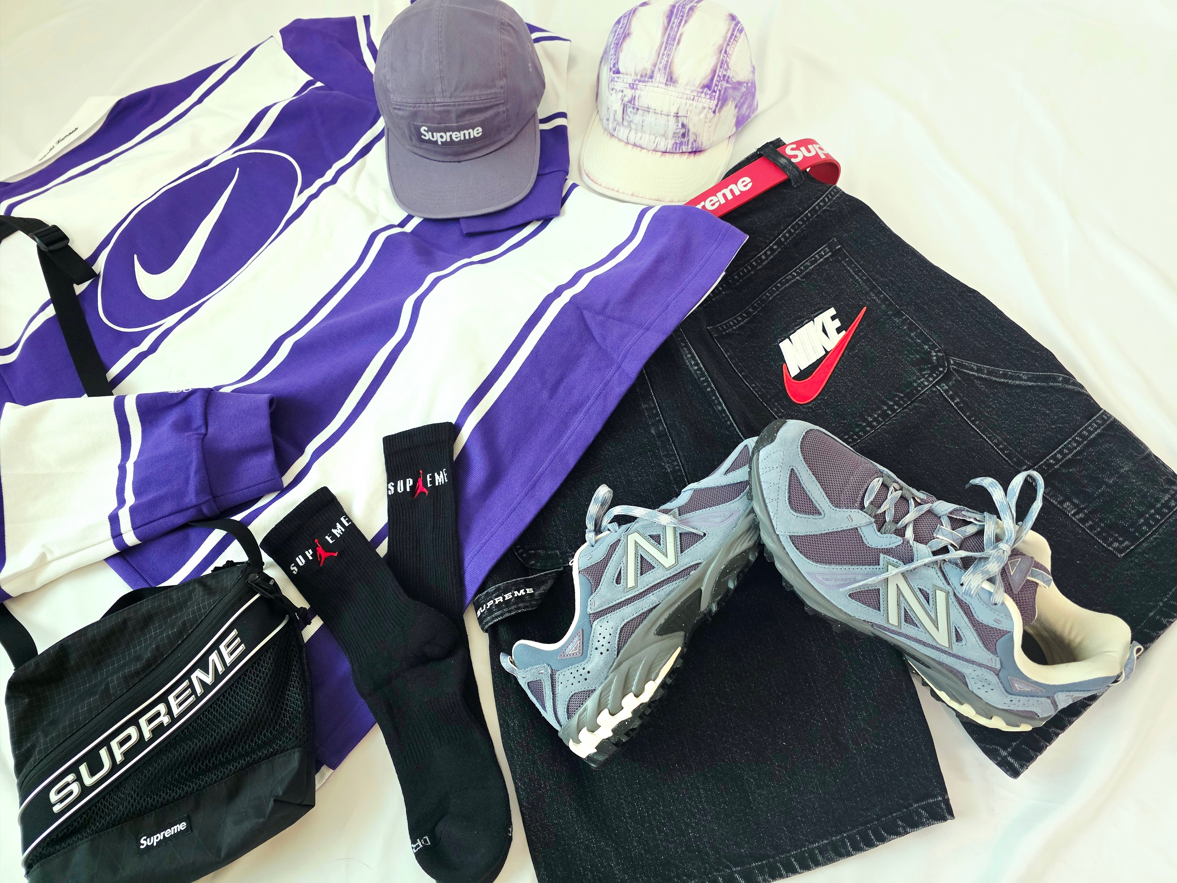 Supreme x Nike Stripe Rugby Purple - 25SS, Supreme Bleached Chino Camp Cap Purple - 24SS 착용 스타일 - 3