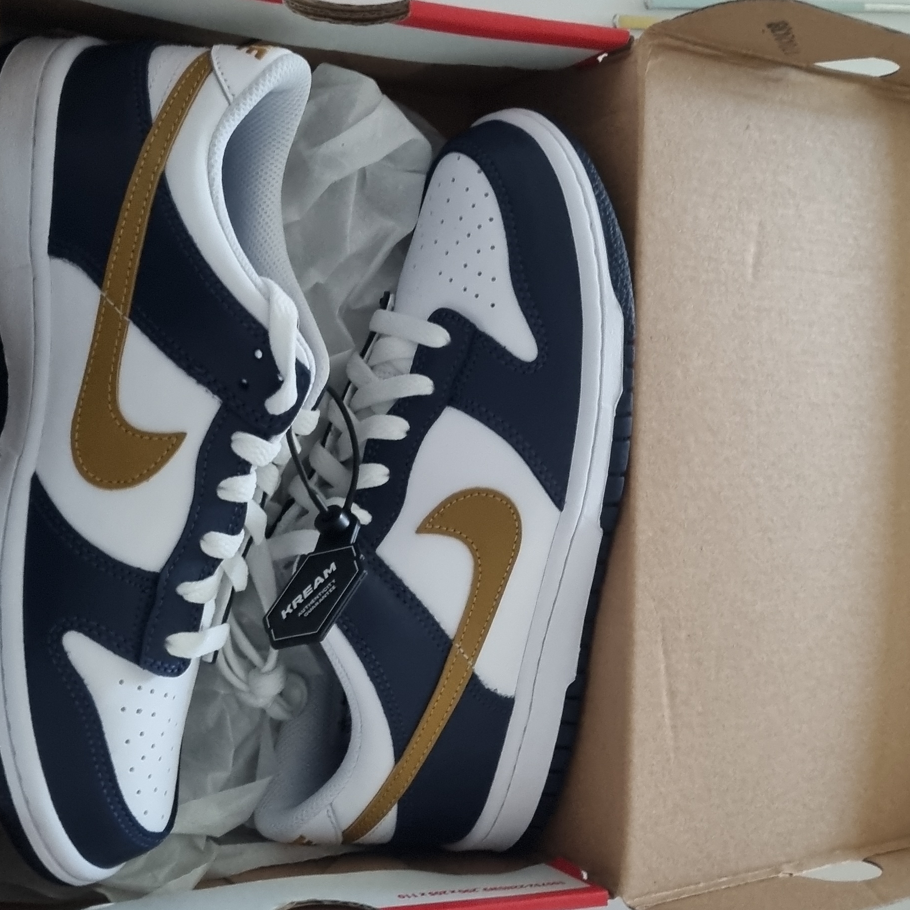 (GS) Nike Dunk Low White Midnight Navy 착용 스타일 - 2