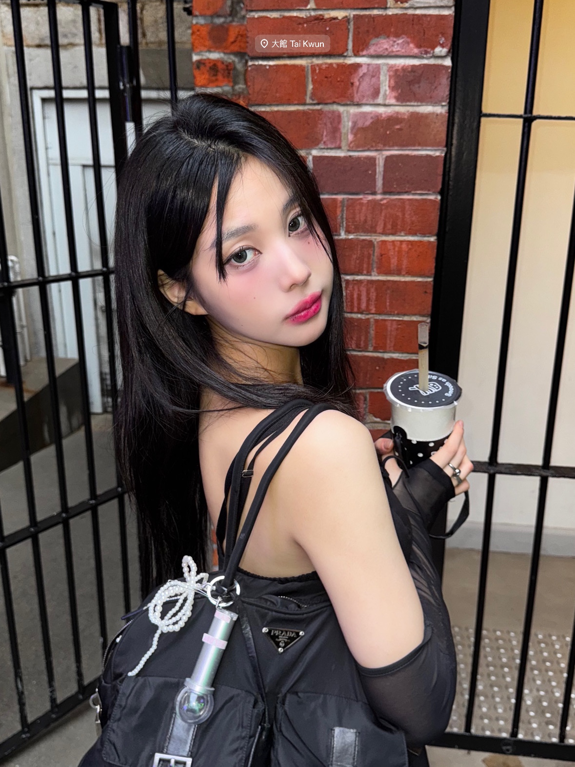 디젤 Dx1587040 스테인리스 스틸 시그넷 링 실버, 구찌 x 아디다스 인터로킹 G 링 실버 착용 스타일 - 1