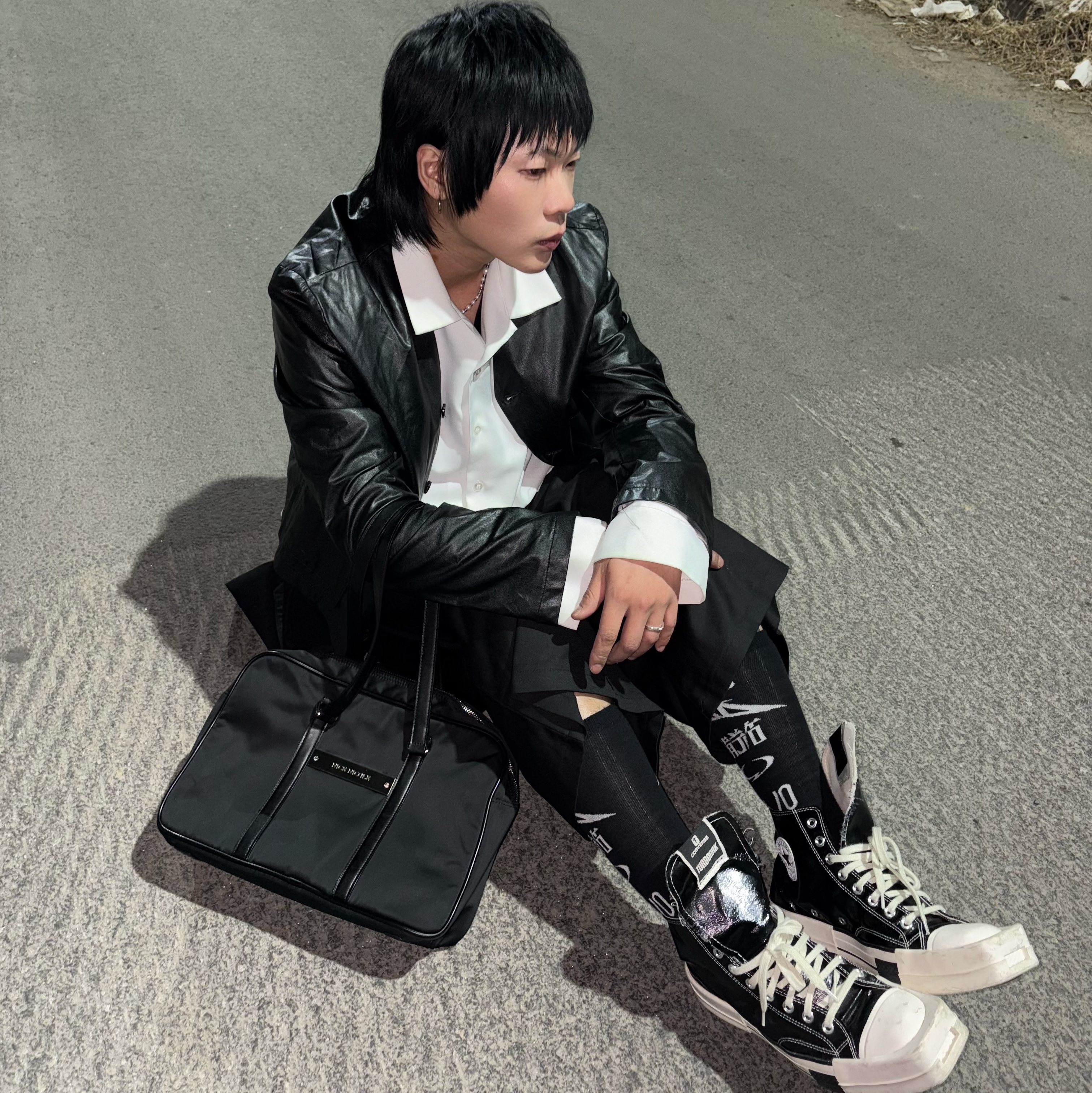 Converse x Drkshdw Turbodrk Chuck 70 Hi Black Lacquered Denim 착용 스타일 - 1
