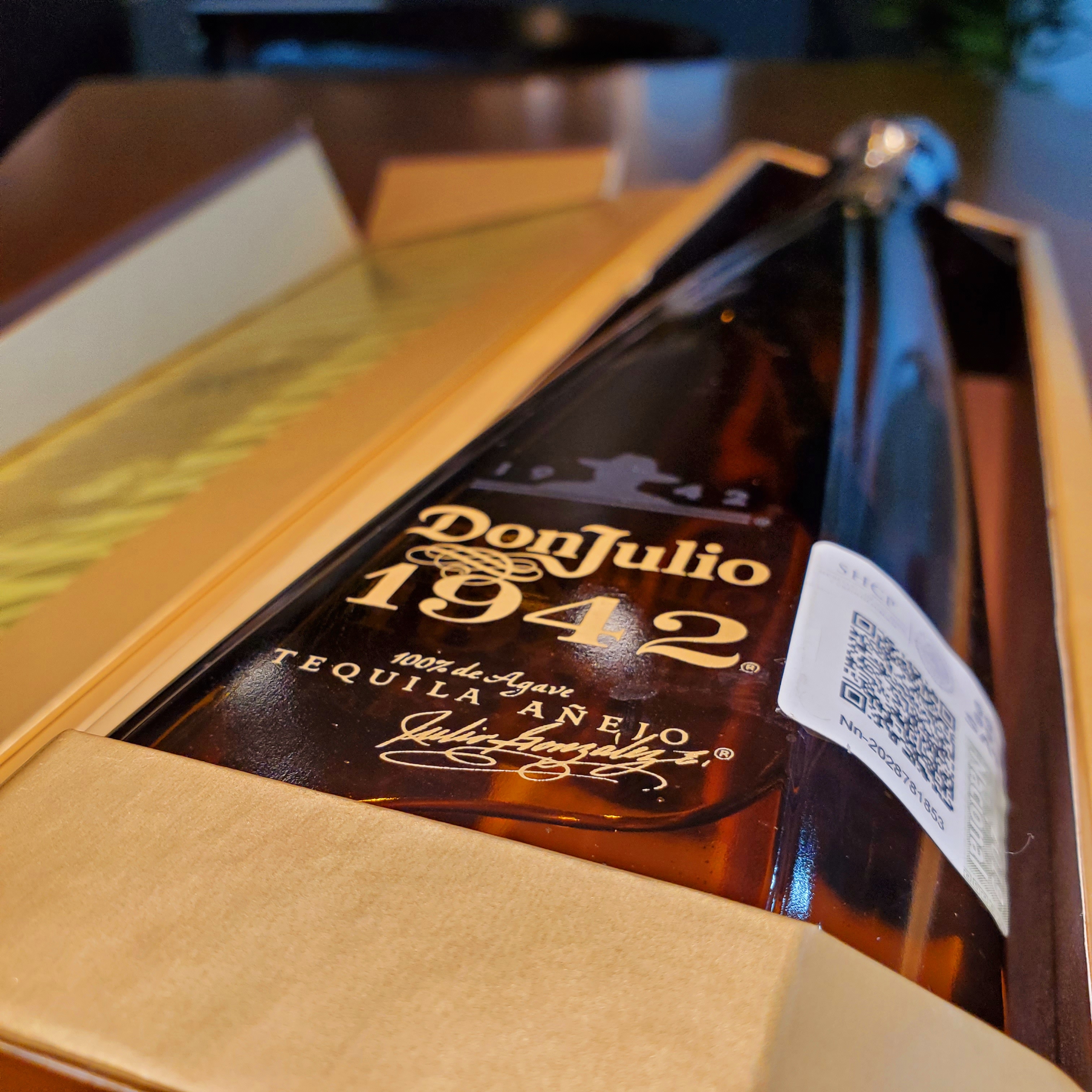 Don Julio 1942 착용 스타일 - 1