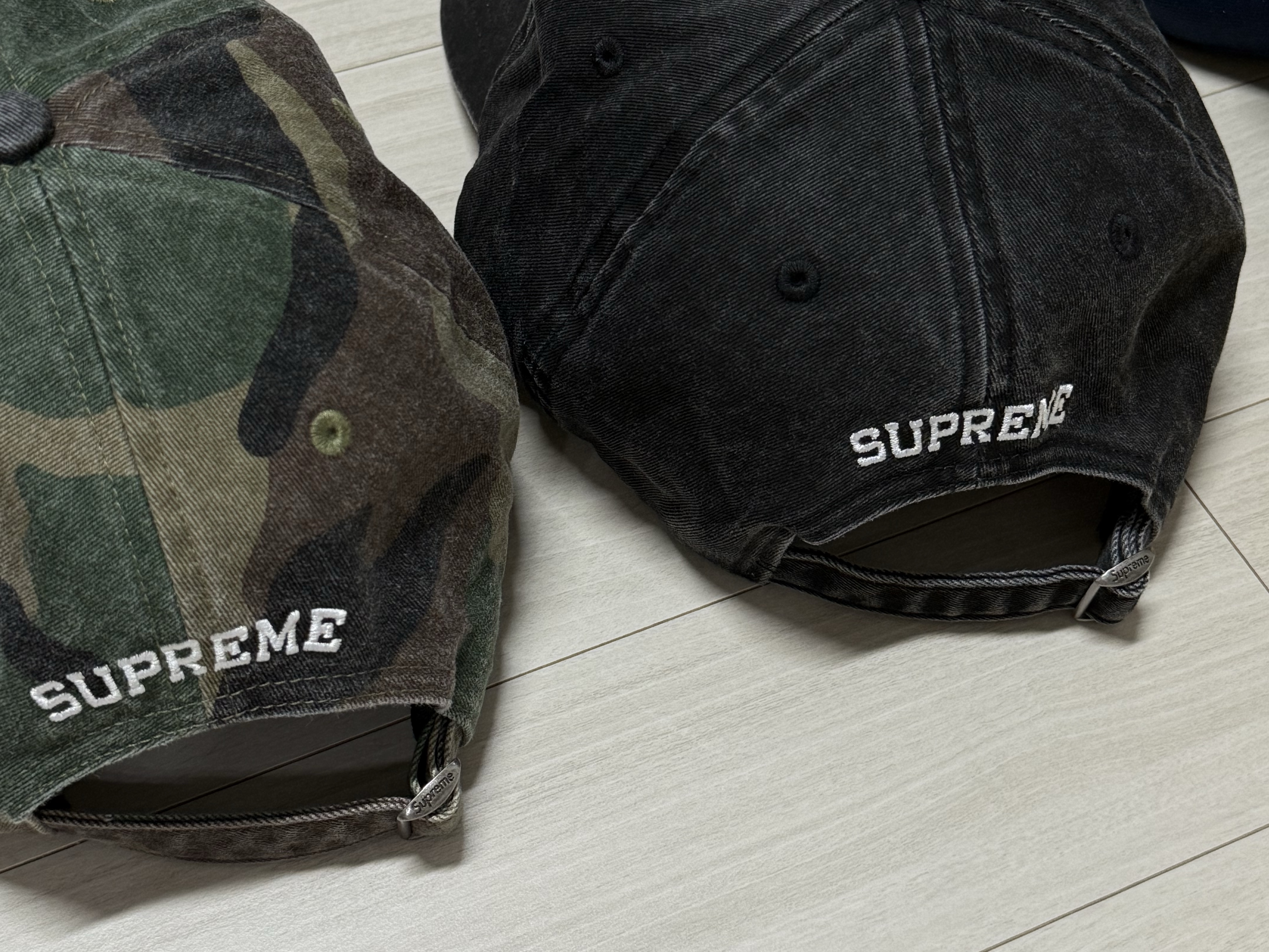 Supreme Pigment Dye 6-Panel Black - 25SS, Stussy x Noma t.d. Big OL' Jean Washed Black 착용 스타일 - 5