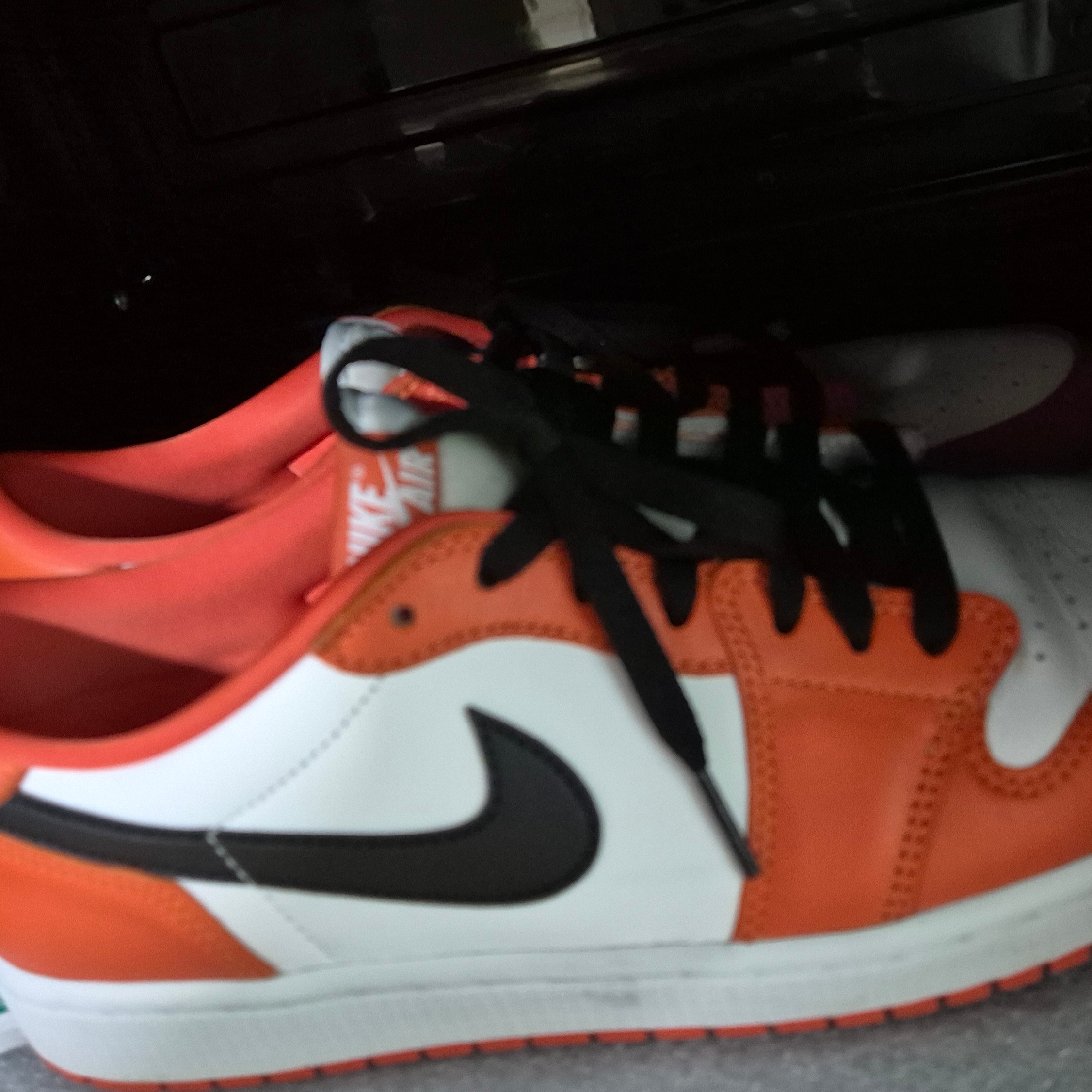 Jordan 1 Low OG Starfish 착용 스타일