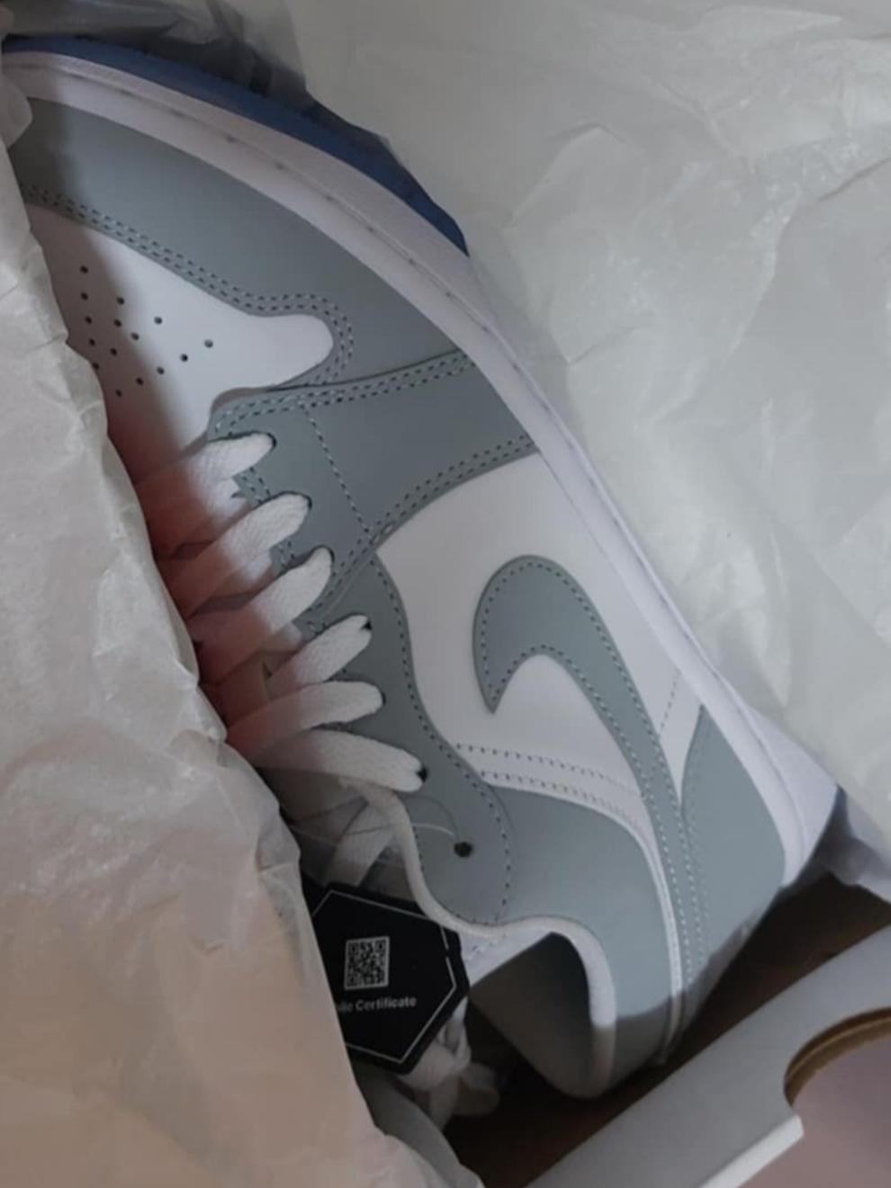 (W) Jordan 1 Low White Wolf Grey 착용 스타일