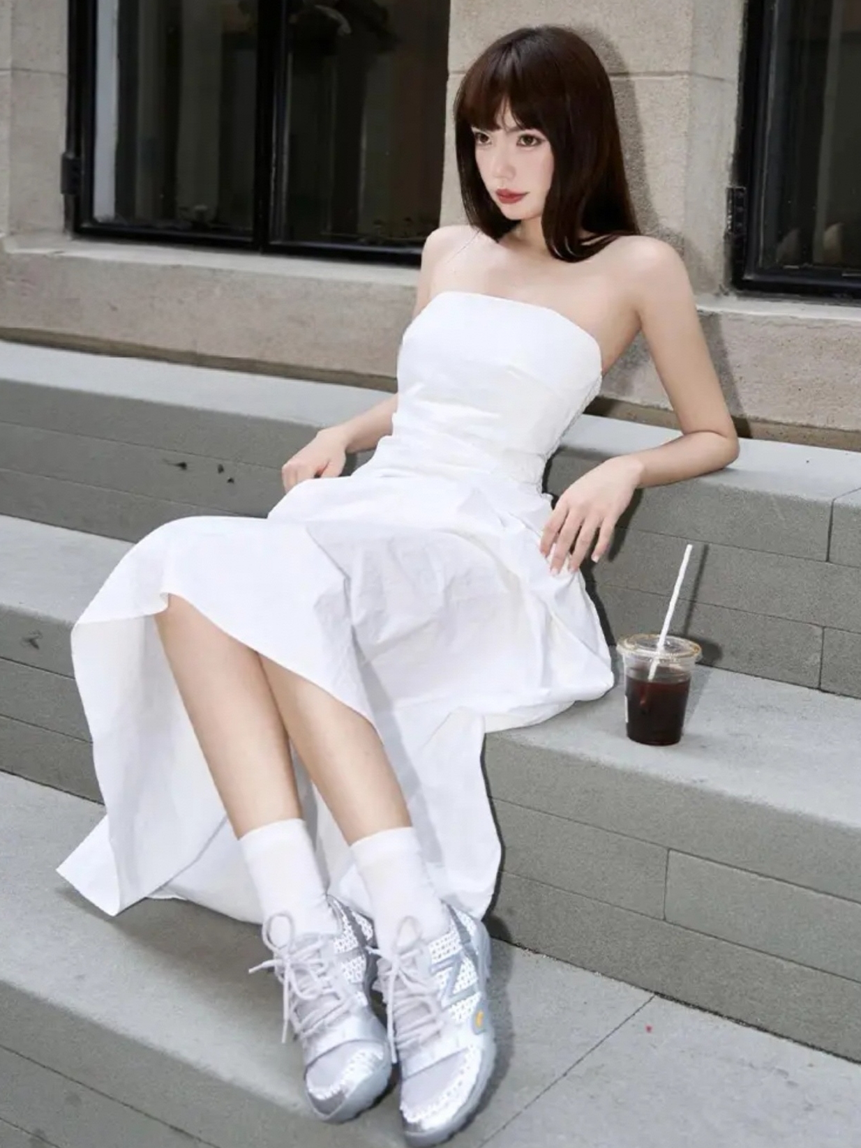 뉴발란스 미니머스 MT10O 슬레이트 그레이 실버 메탈릭 착용 스타일