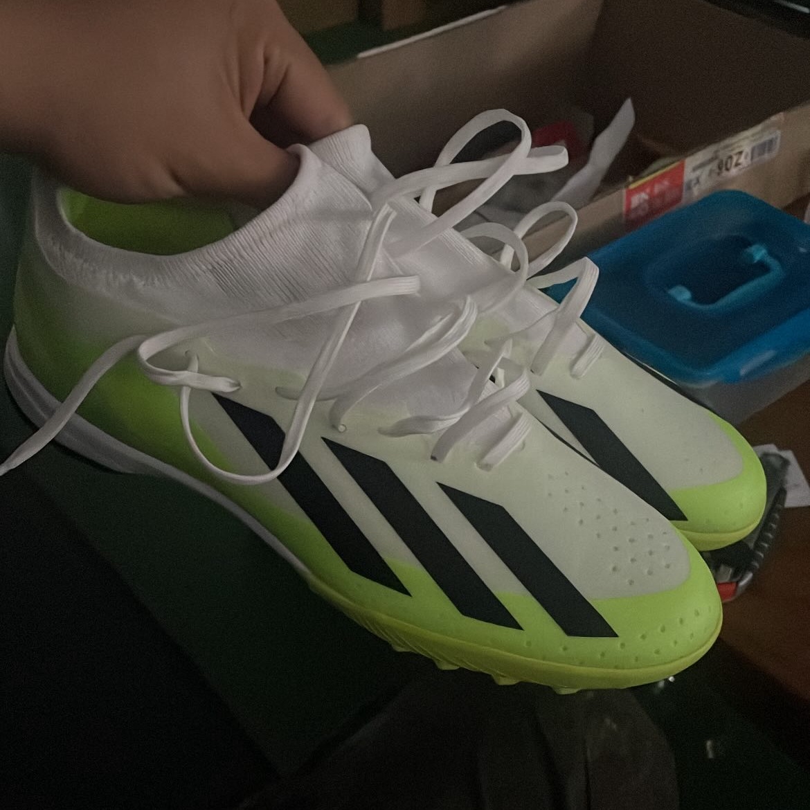Adidas X Crazyfast.3 TF Cloud White Core Black Lucid Lemon 착용 스타일