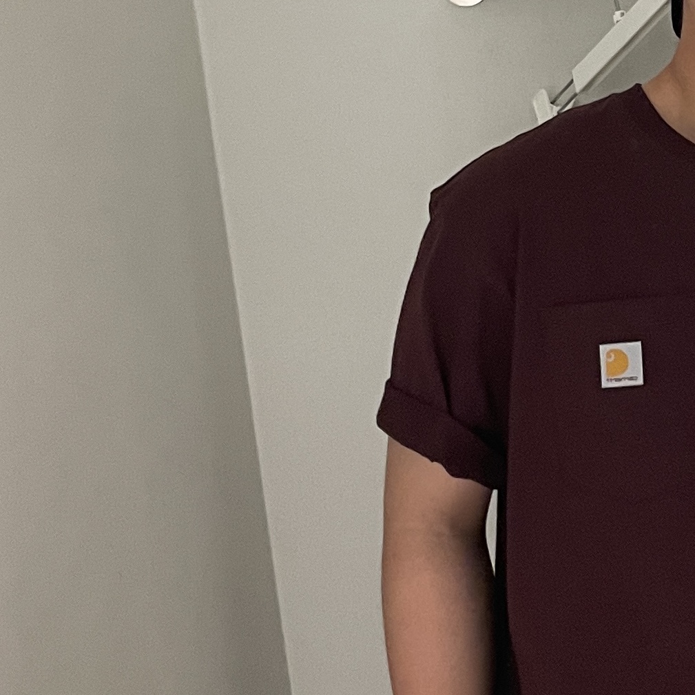Carhartt Loose Fit Heavyweight Regular Short Sleeve Pocket T-Shirt Port 착용 스타일