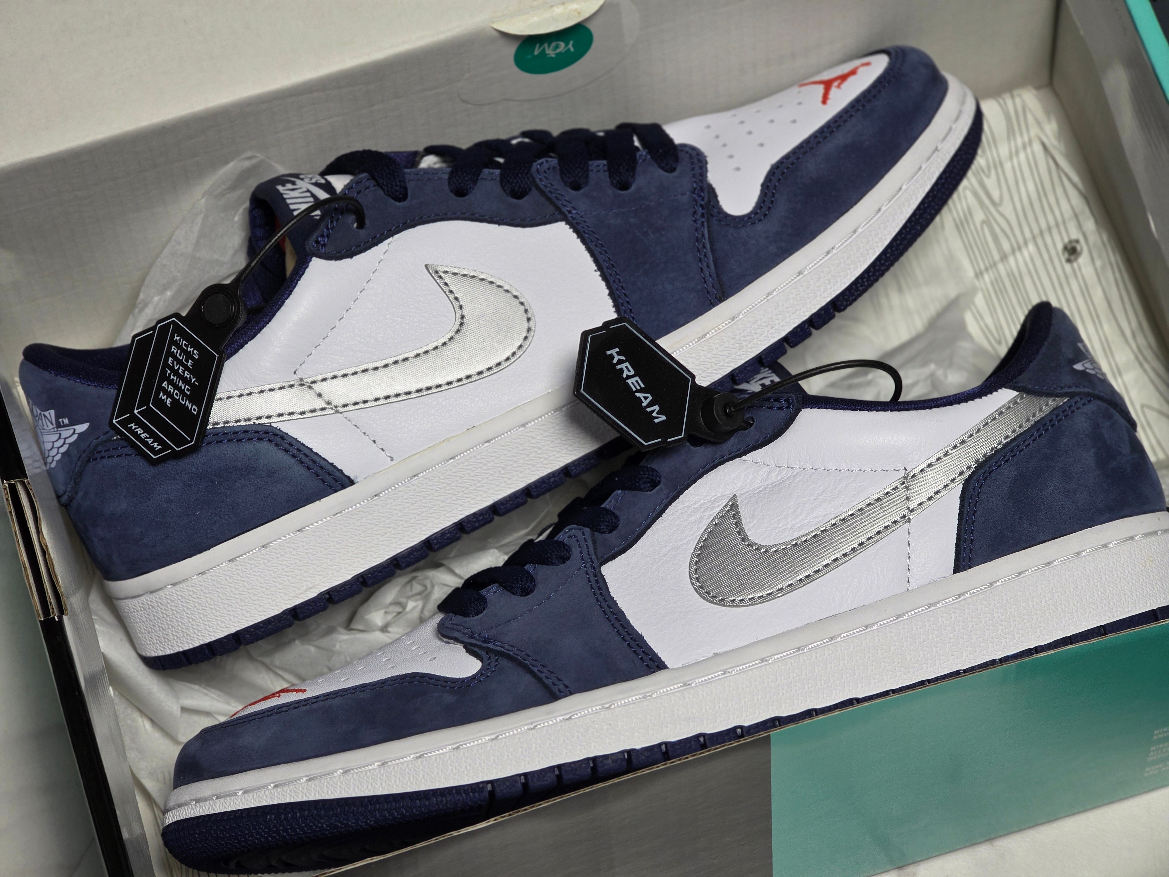 Jordan 1 Low SB Koston Midnight Navy, Jordan 1 Low SB UNC 착용 스타일 - 3