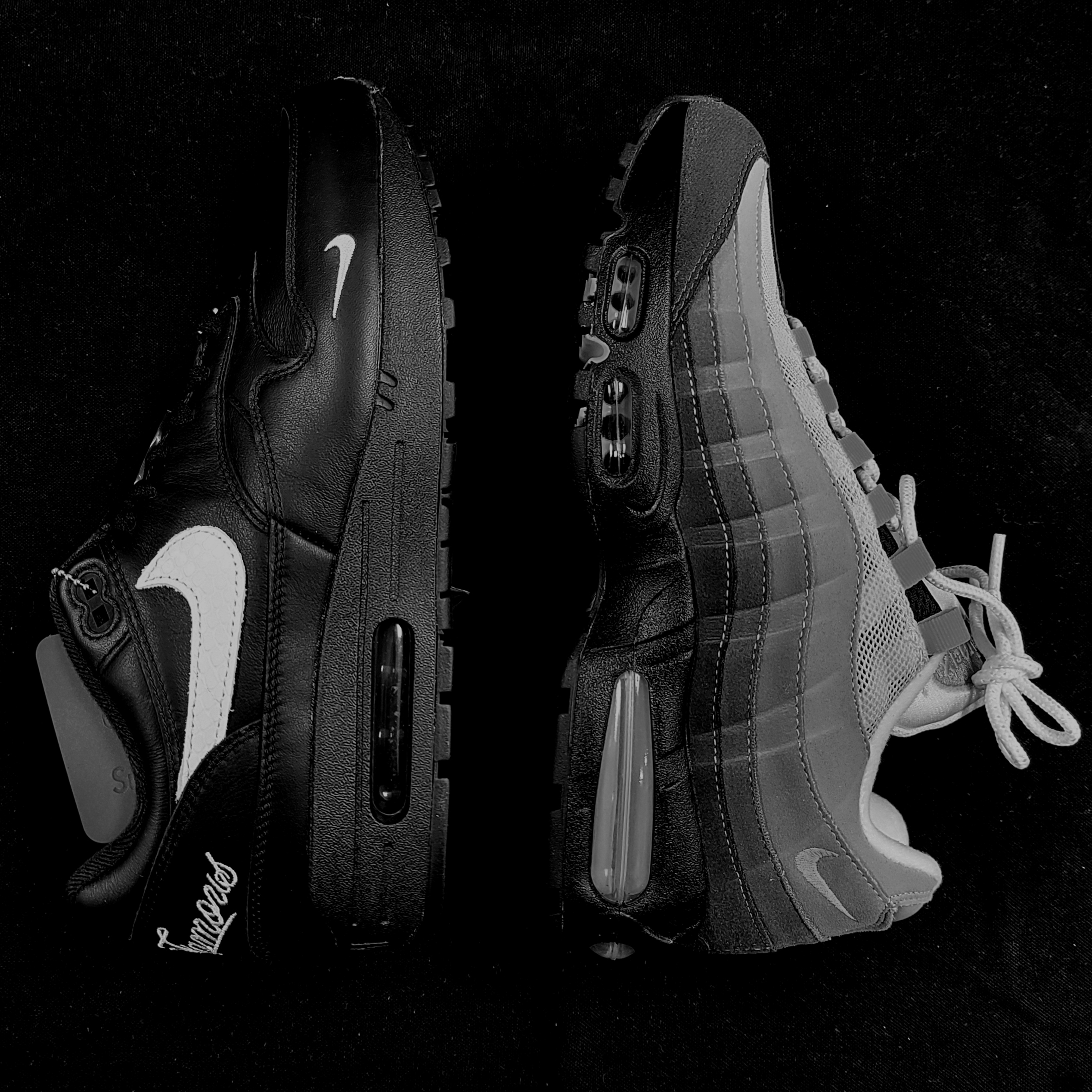 Nike x Supreme Air Max 1 '87 Black White - 25SS, Nike Air Max 95 OG Neon 착용 스타일