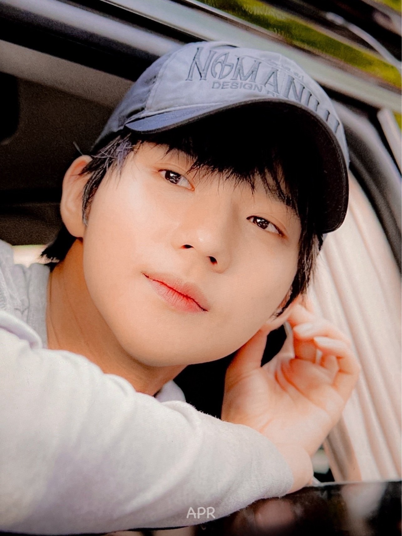 NOMANUAL 2C Trucker Ball Cap Charcoal 착용 스타일