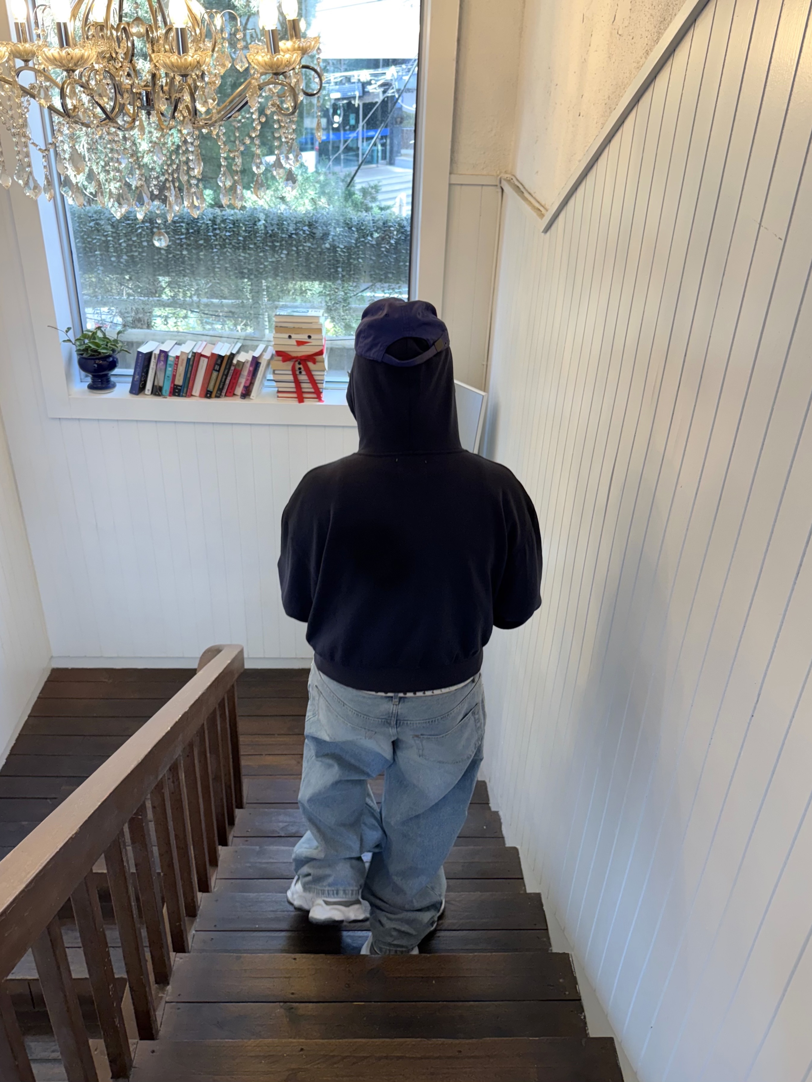 NOD Wide Baggy Denim pants Light blue, Balenciaga Cargo Sneakers White Grey 착용 스타일 - 6
