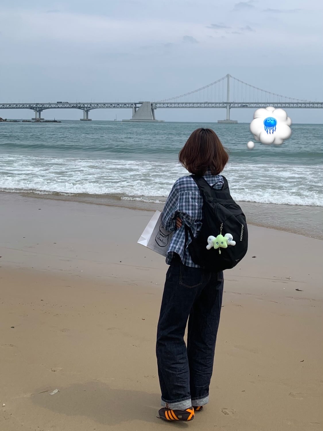 살로몬 트레일블레이저 20 블랙, (W) 아디다스 도쿄 다크 브라운 오렌지 착용 스타일