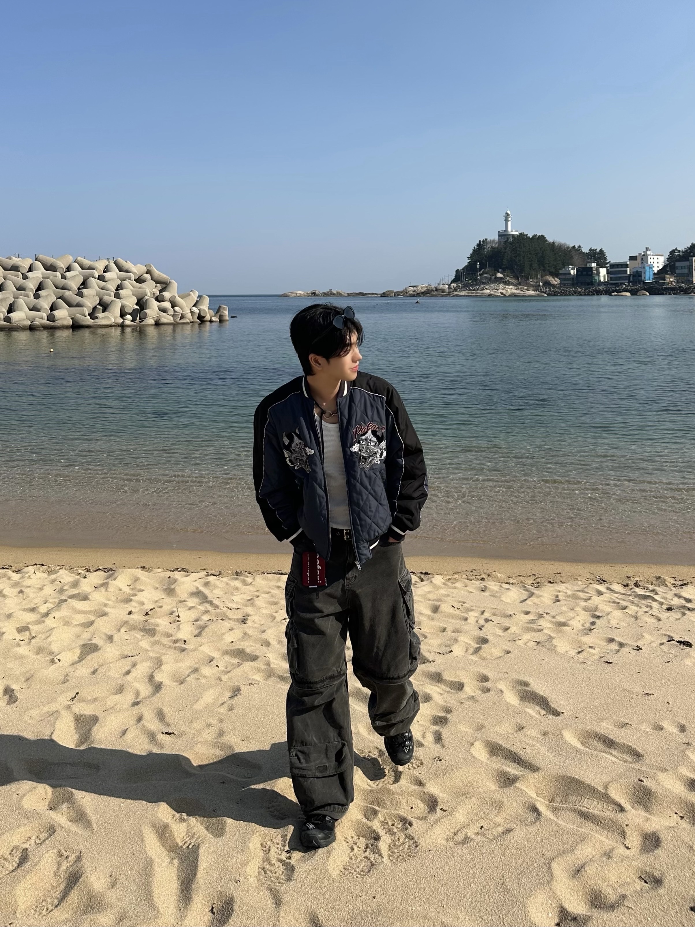 Our Legacy Ladon Leather Keychain Black, Palace Festival Bomber Jacket Black - 23FW 착용 스타일 - 2