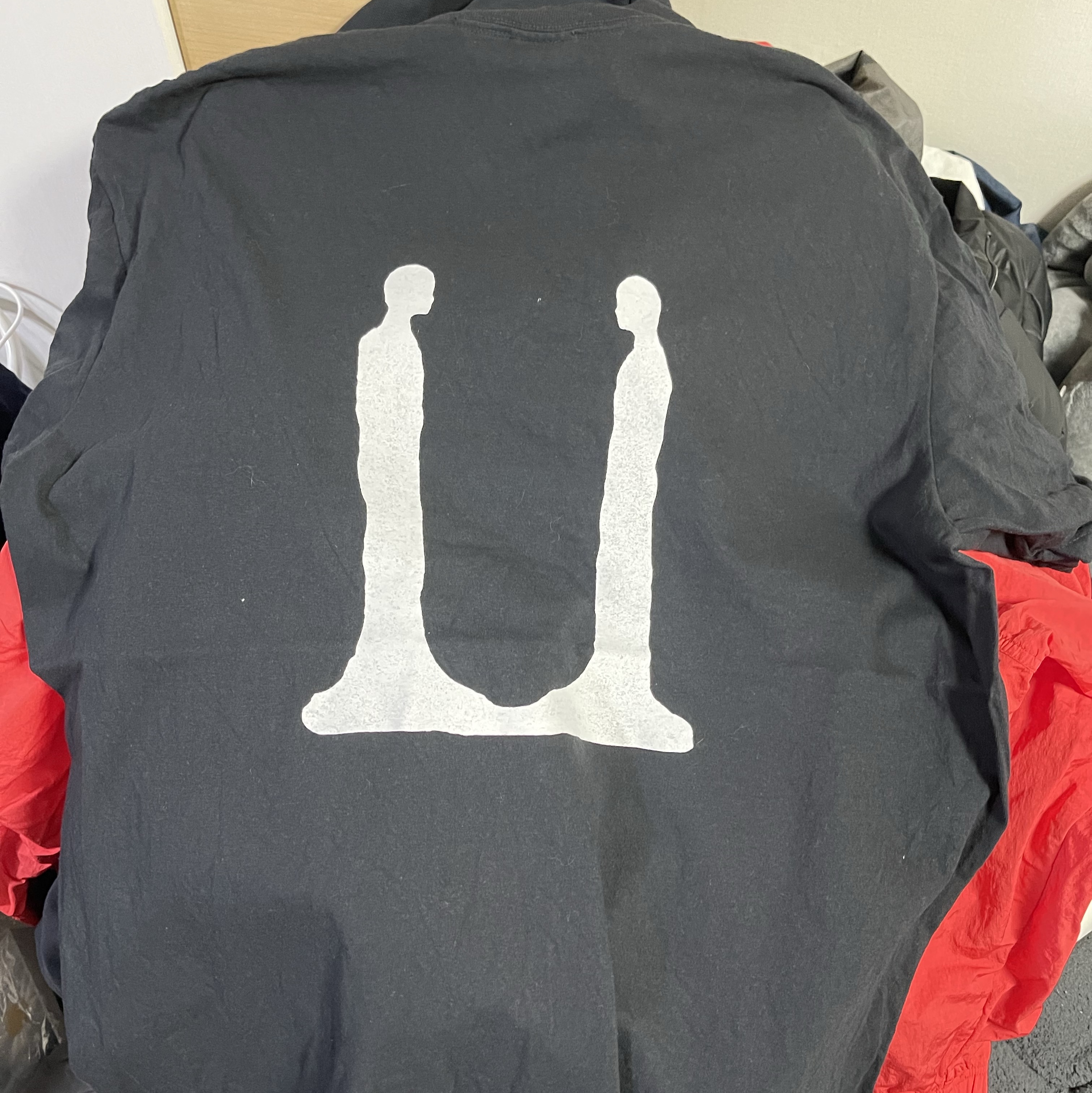 G-DRAGON Ubermensch Short Sleeve T-Shirt Black 착용 스타일