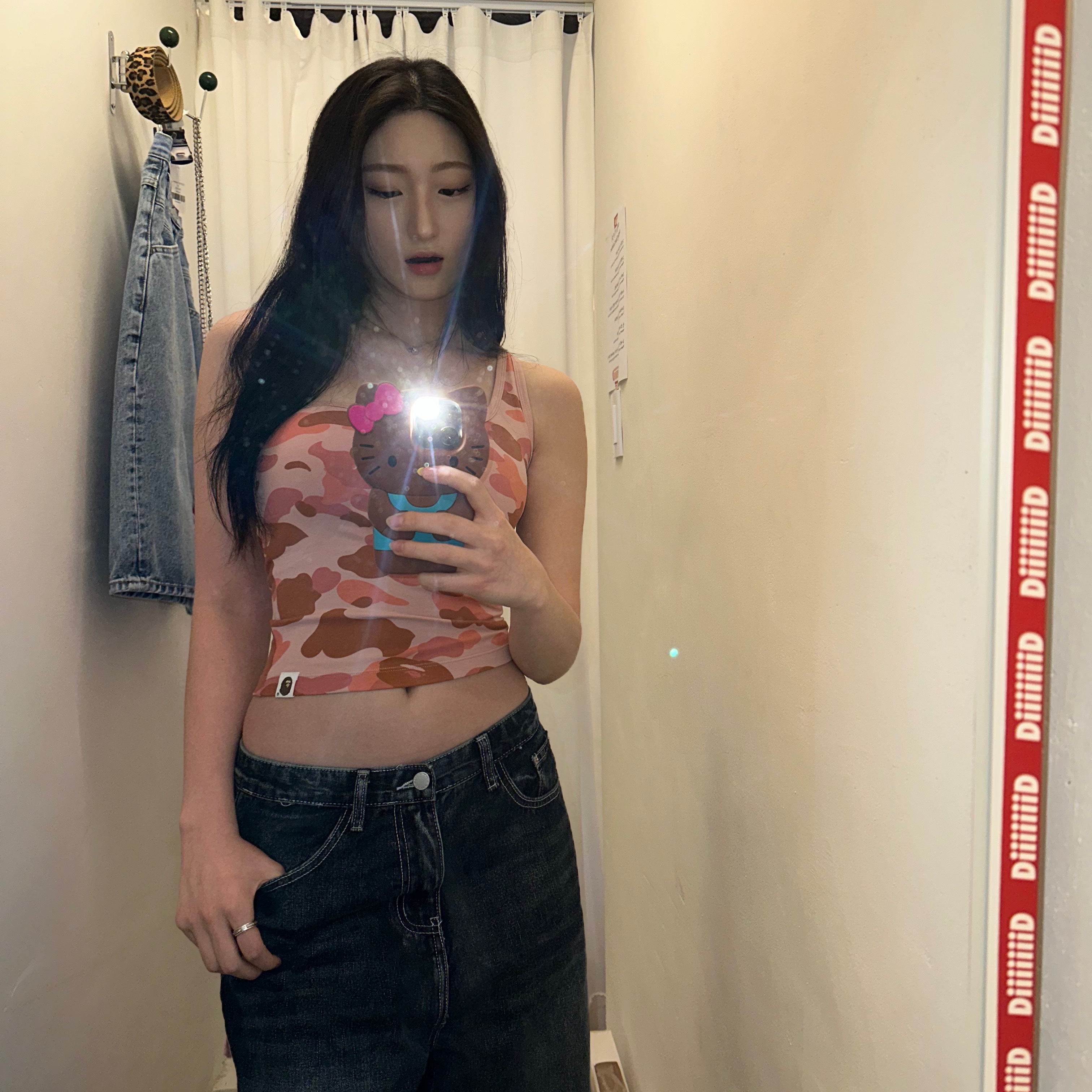 슈프림 x 마리떼 프랑소와 저버 X-심 배기 데님 쇼츠 워시드 인디고 - 25SS 착용 스타일 - 5