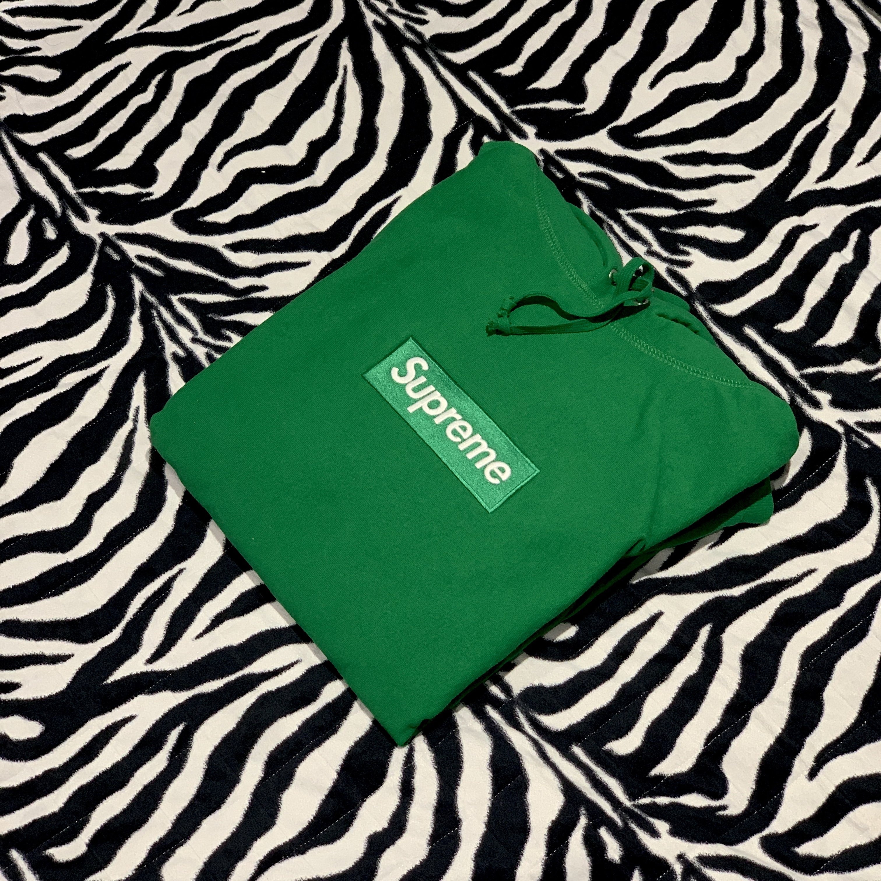 Supreme Box Logo Hooded Sweatshirt Green - 24FW 착용 스타일