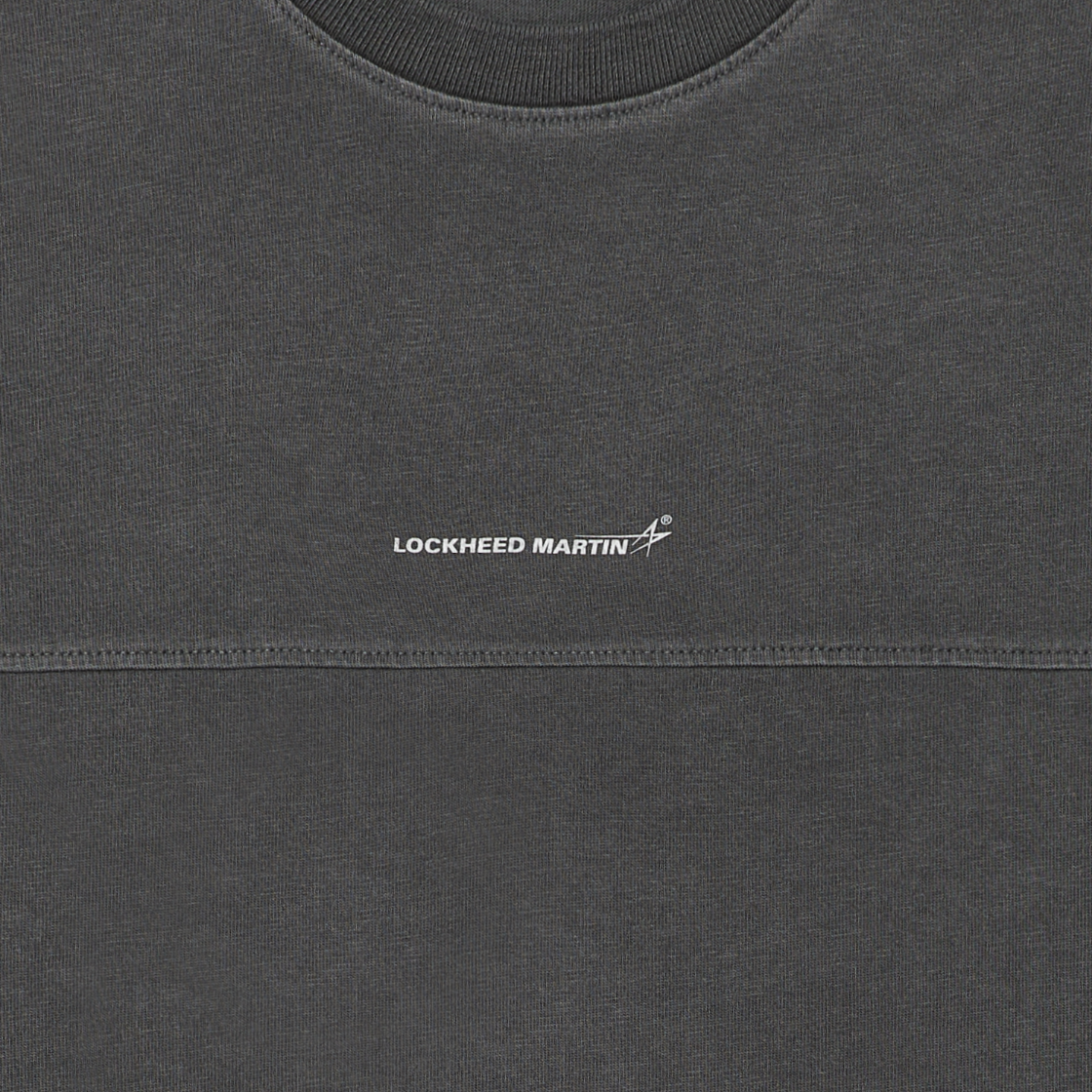 록히드마틴 로고 다잉 티셔츠 차콜(LOCKHEED MARTIN Logo Dyeing T-Shirts Charcoal) - 4