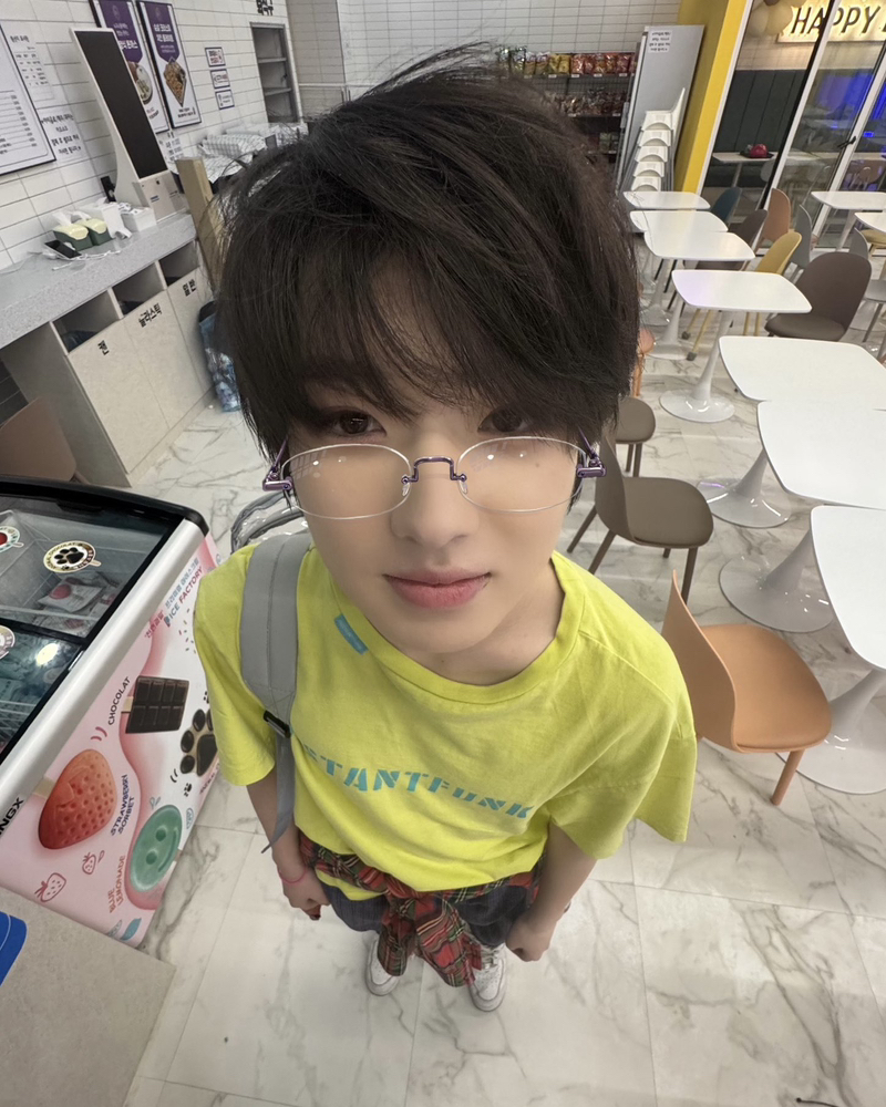 KREAM 프로필 이미지