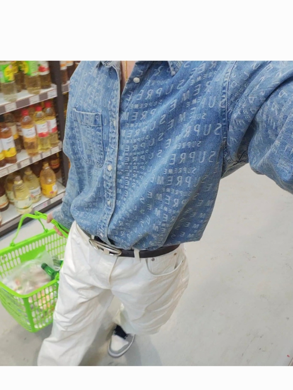 Supreme Arc Jacquard Denim Shirt Blue - 22SS, Jordan 1 Low Light Smoke Grey 착용 스타일