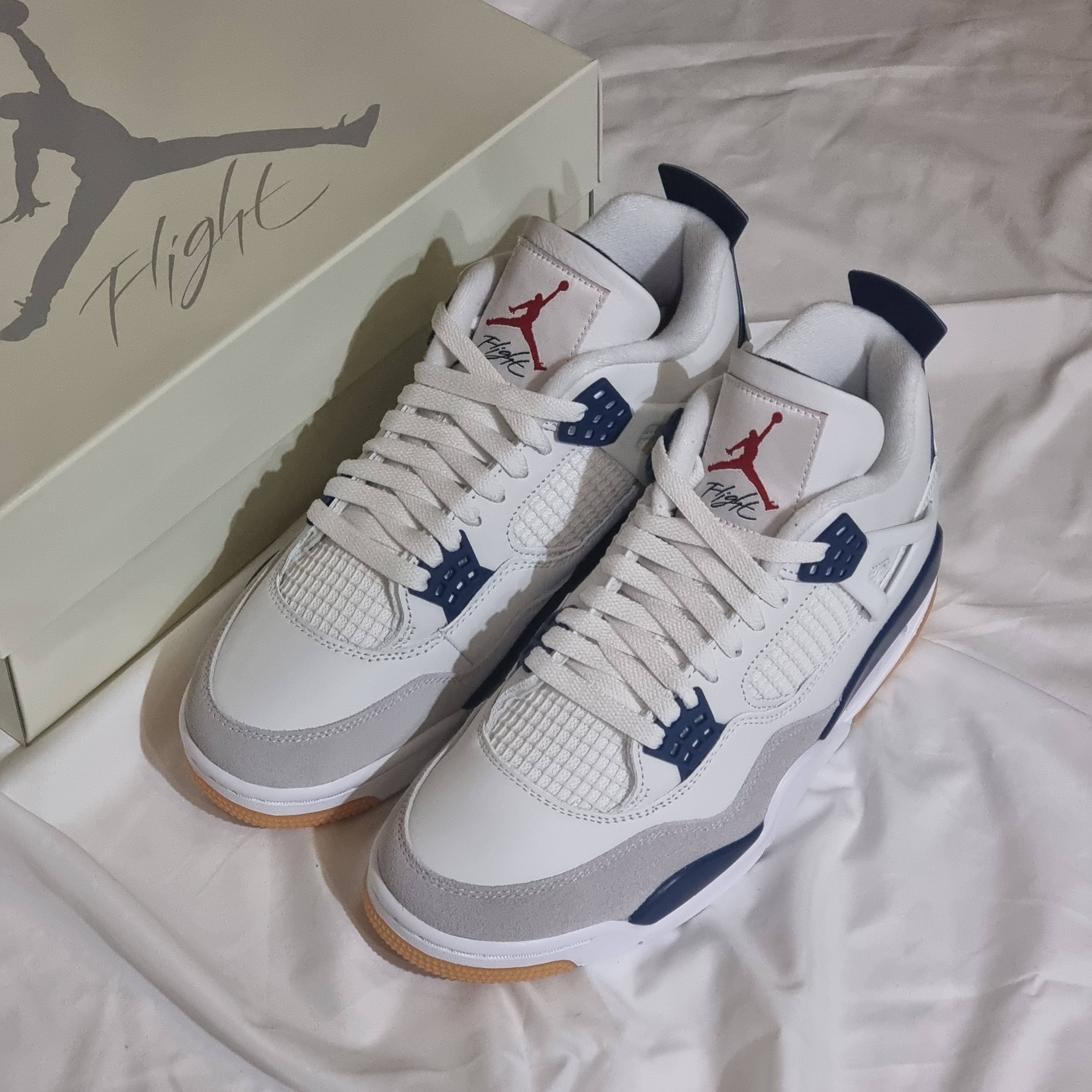 Jordan 4 x Nike SB Retro SP Navy 착용 스타일 - 2