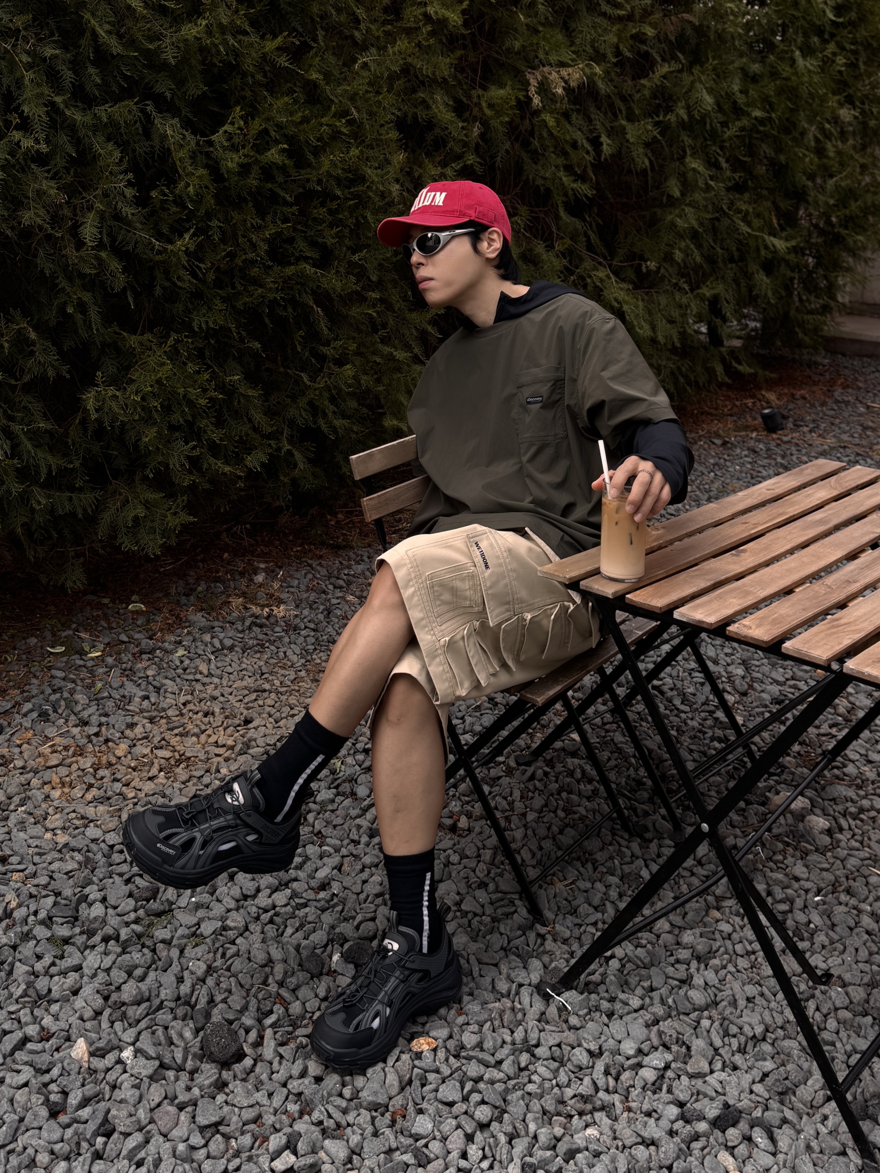 Oakley Eye Jacket Redux Silver Frame Prizm Black Polarized Lenses High Bridge Fit, moif x inapsquare City Dweller Parka Sand 착용 스타일 - 4