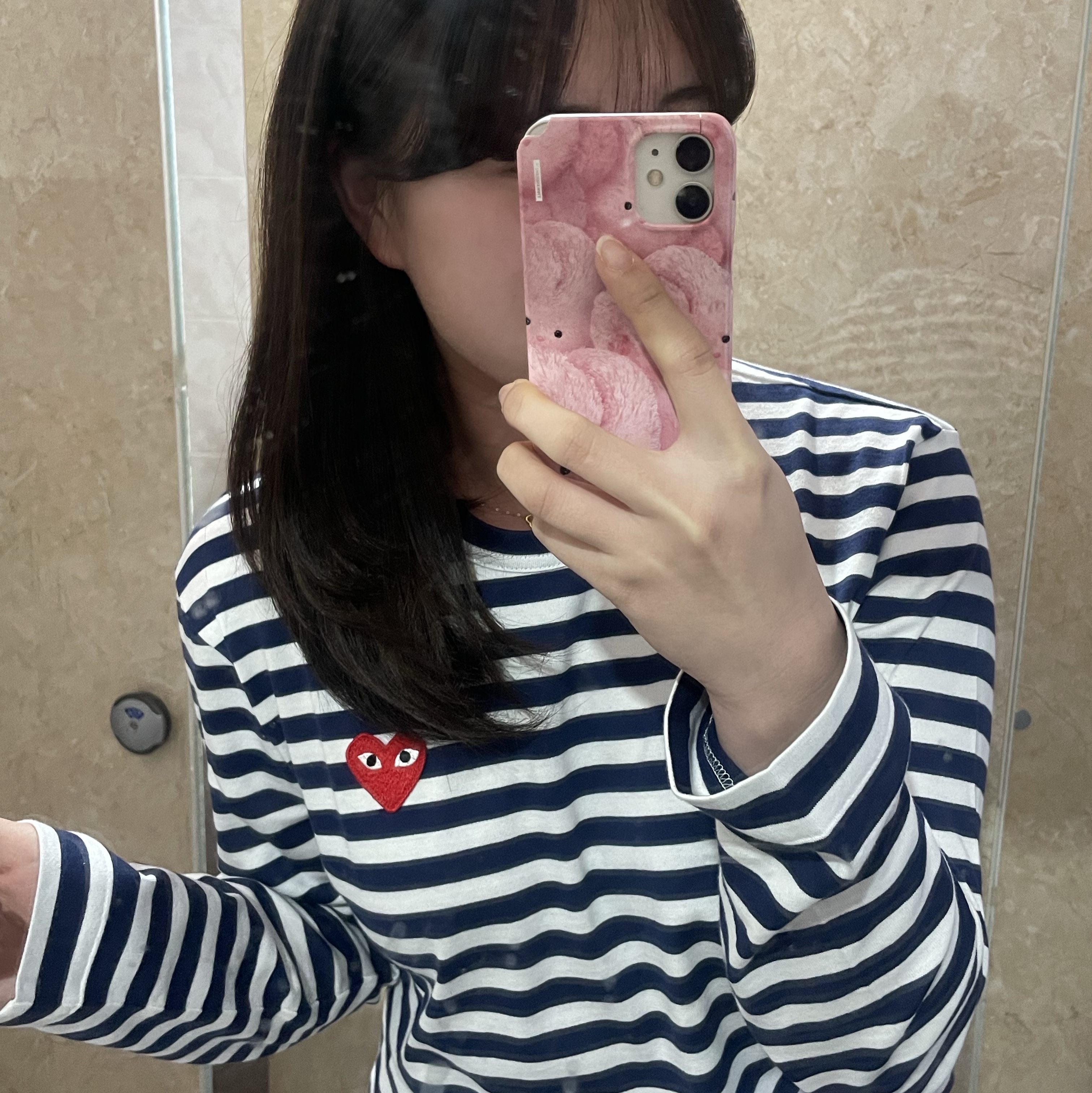 Play Comme des Garcons Striped LS T-Shirt Navy White 착용 스타일