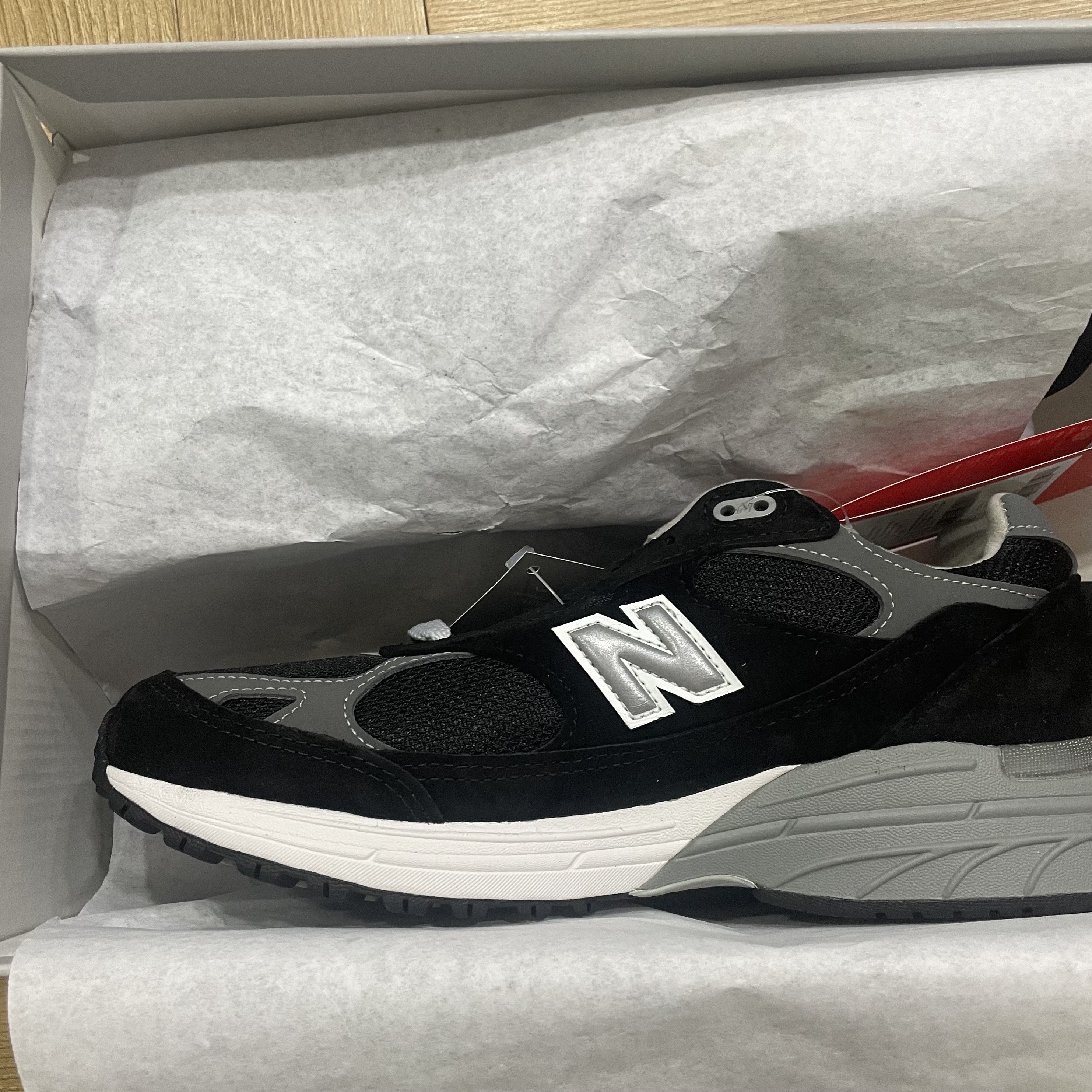 New Balance 993 Made in USA Black - D Standard 착용 스타일 - 1
