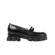 PENNY PLATE Women Loafer Kiss High