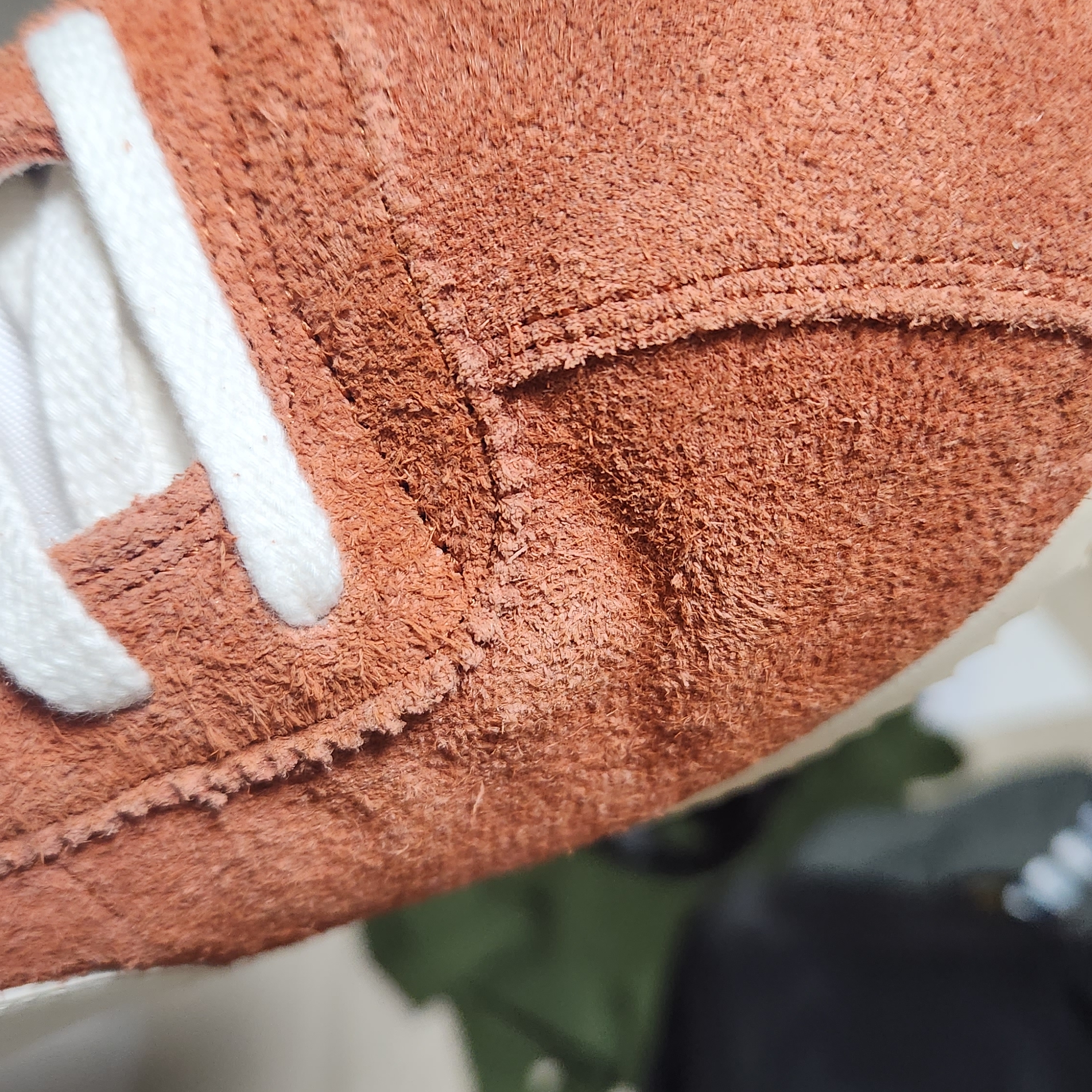 Nike Cortez SE Dark Russet Flax 착용 스타일 - 1