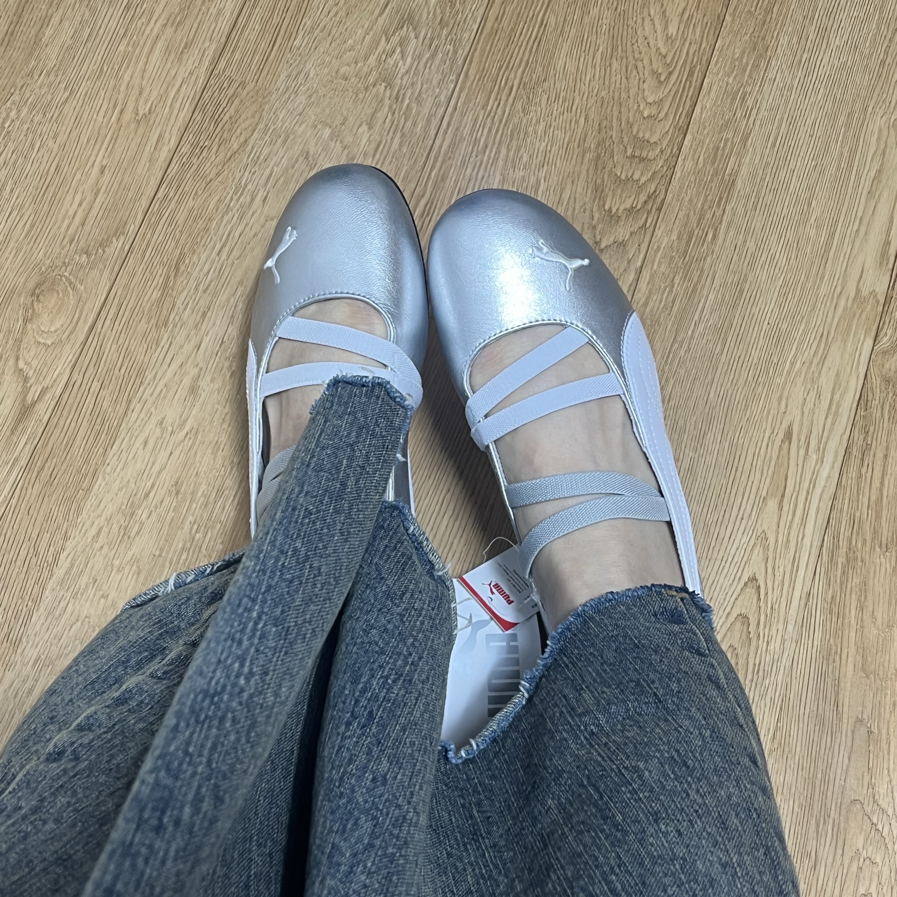 (W) Puma Speedcat Ballet Metallic Puma Silver Puma White 착용 스타일 - 1