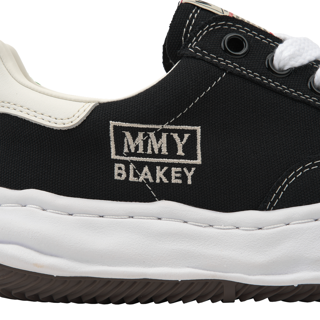 A08FW735-BLACK Maison Mihara Yasuhiro Blakey OG Sole Canvas Low-top Sneakers Black White - #8